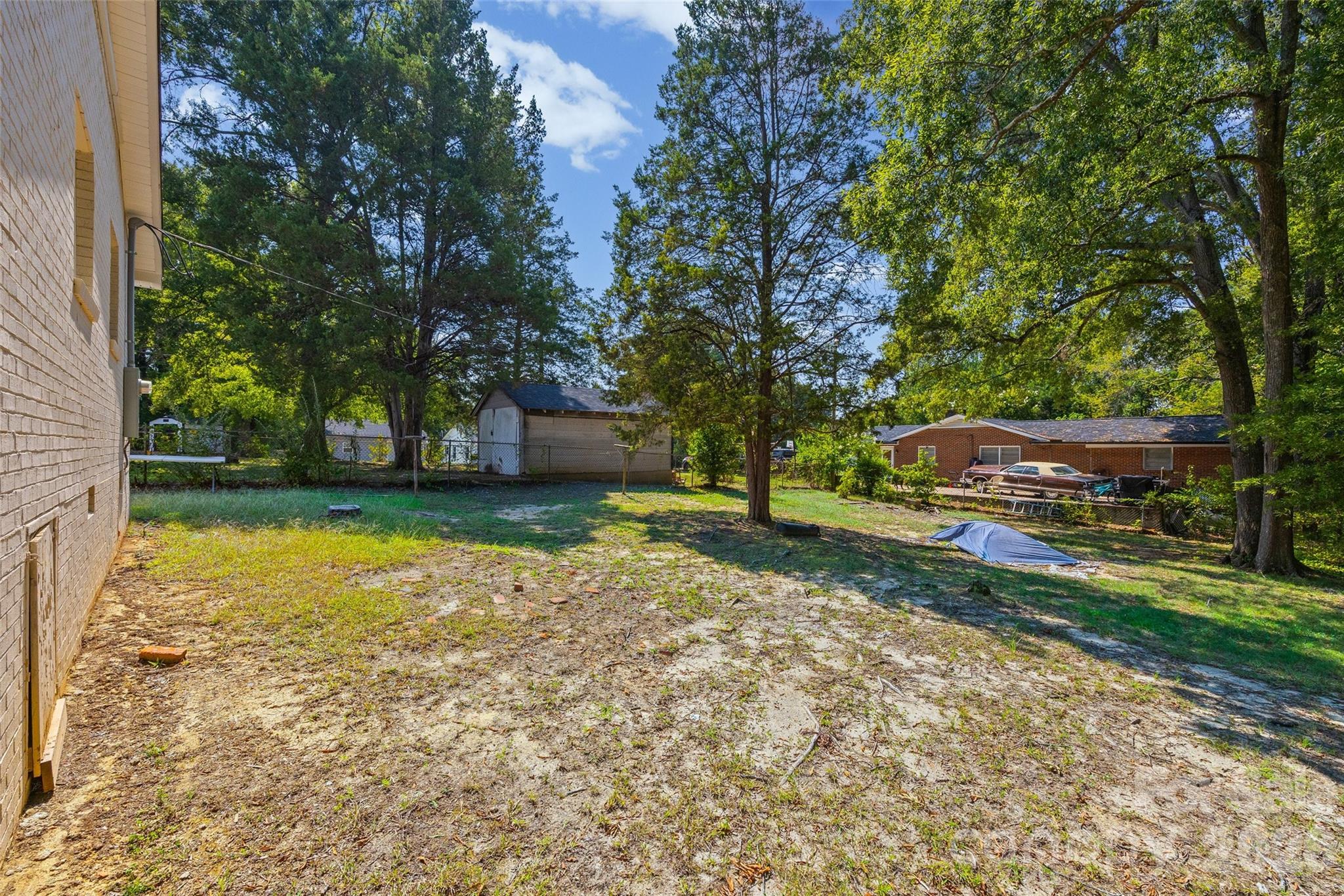 531 Finley Road Property Photo 22
