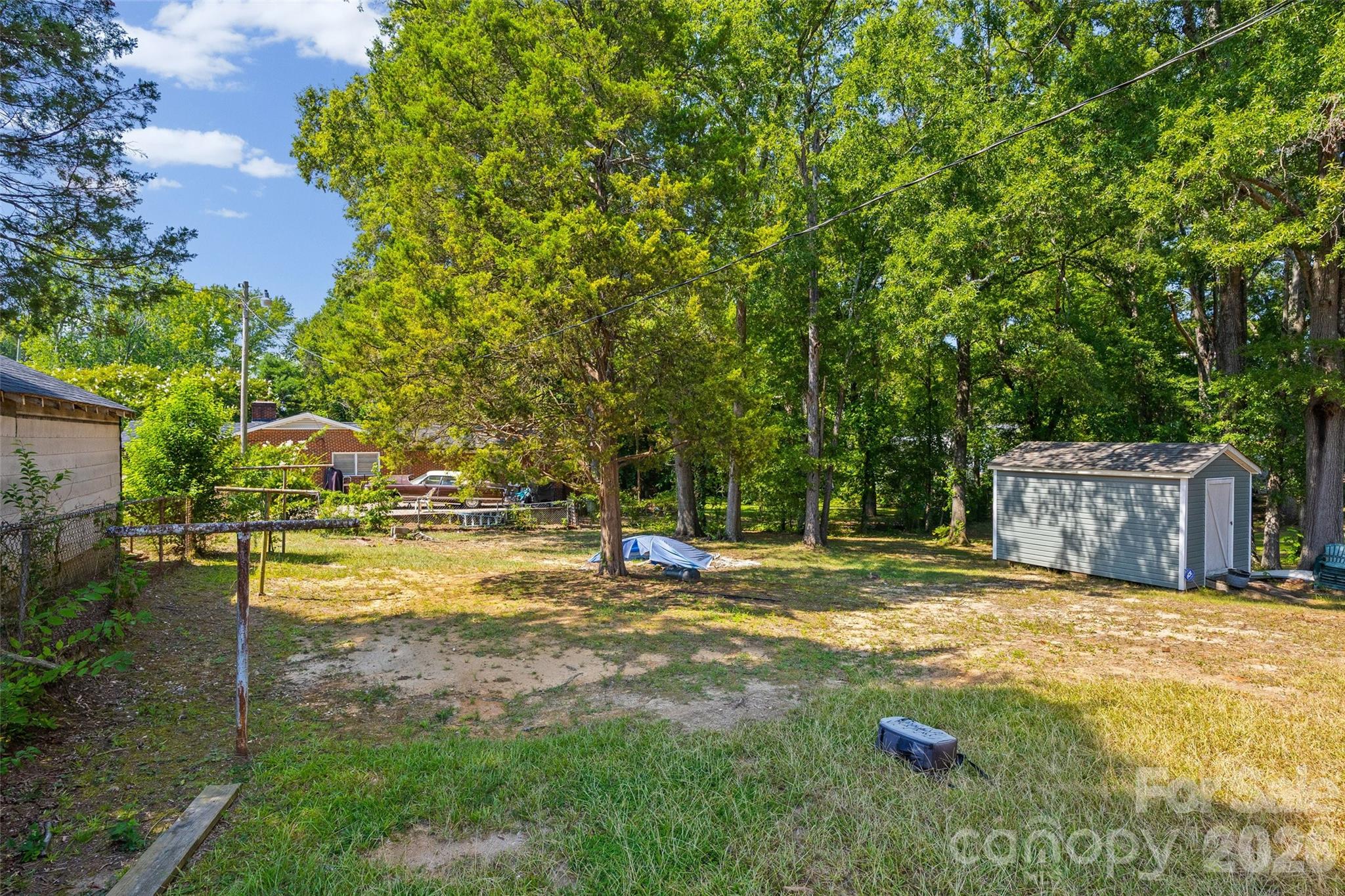 531 Finley Road Property Photo 23