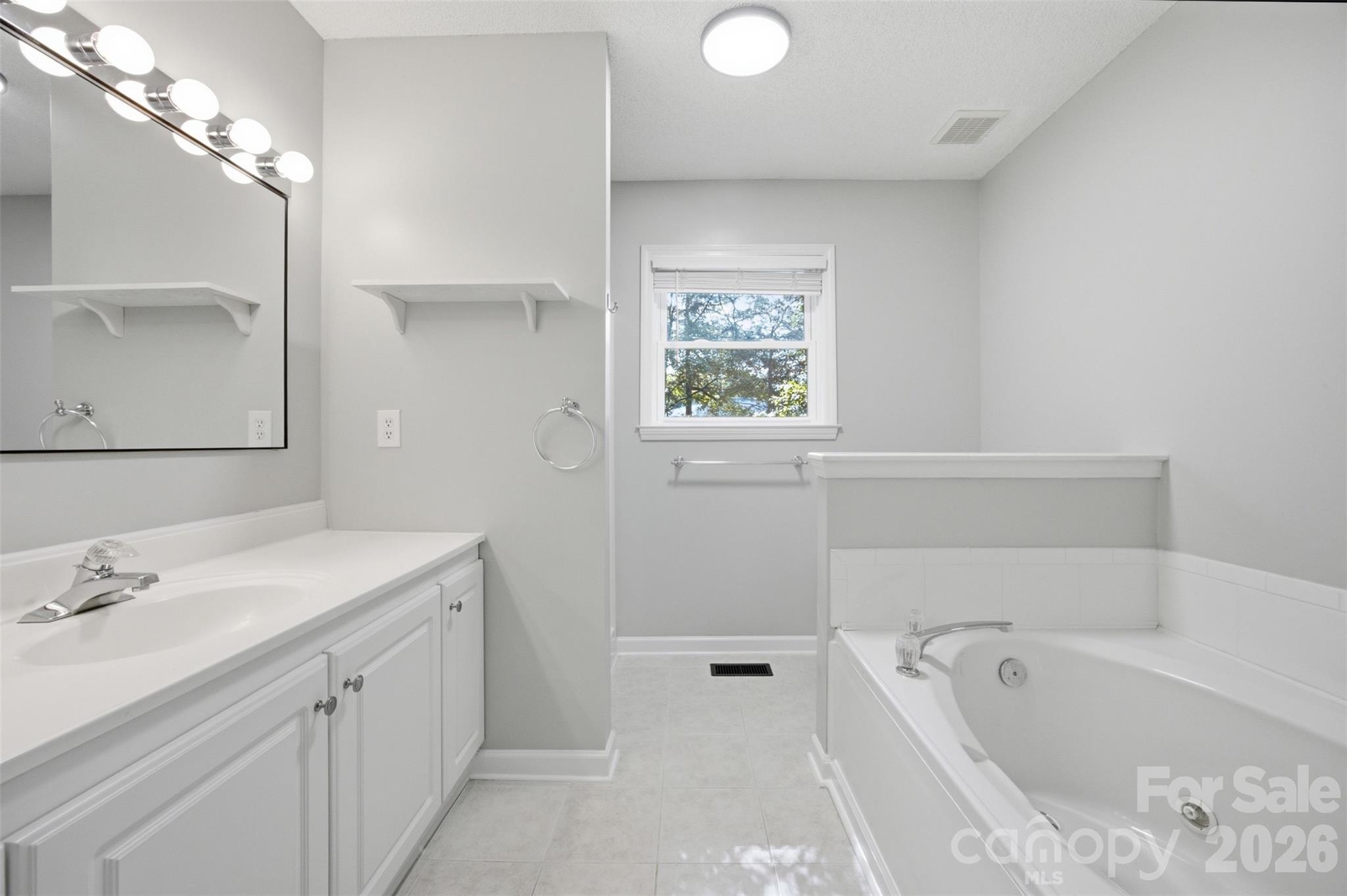 1297 Creekview Drive Property Photo 21
