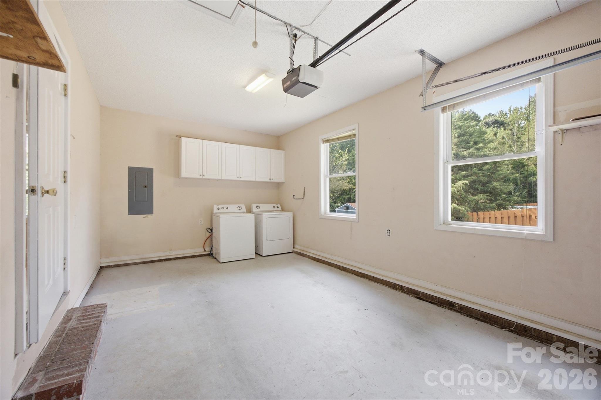 1297 Creekview Drive Property Photo 24