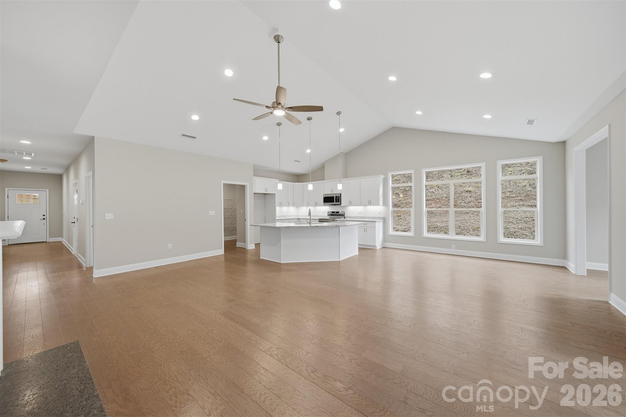 827b Wynnshire Drive 65 Property Photo 5