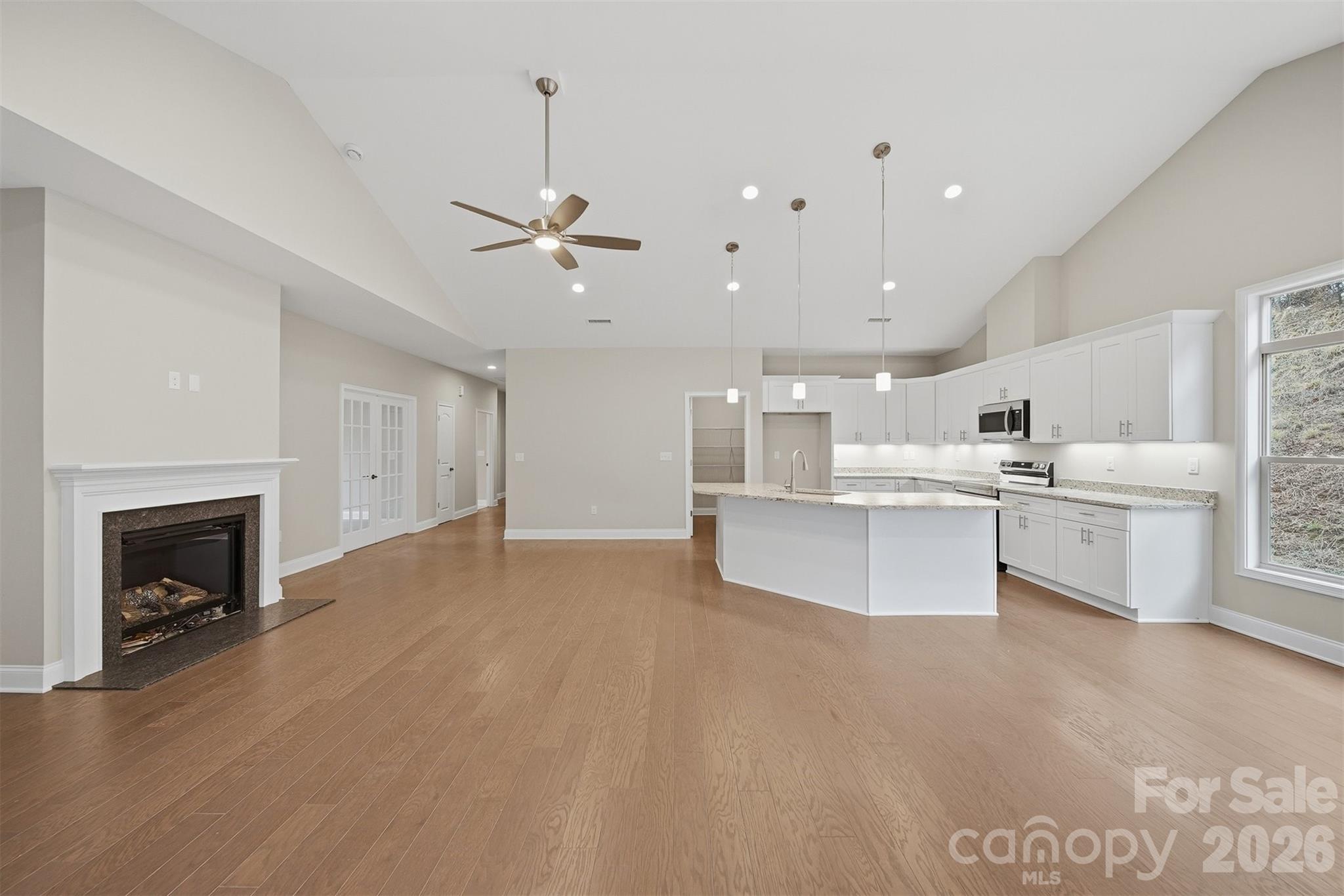 827b Wynnshire Drive 65 Property Photo 10