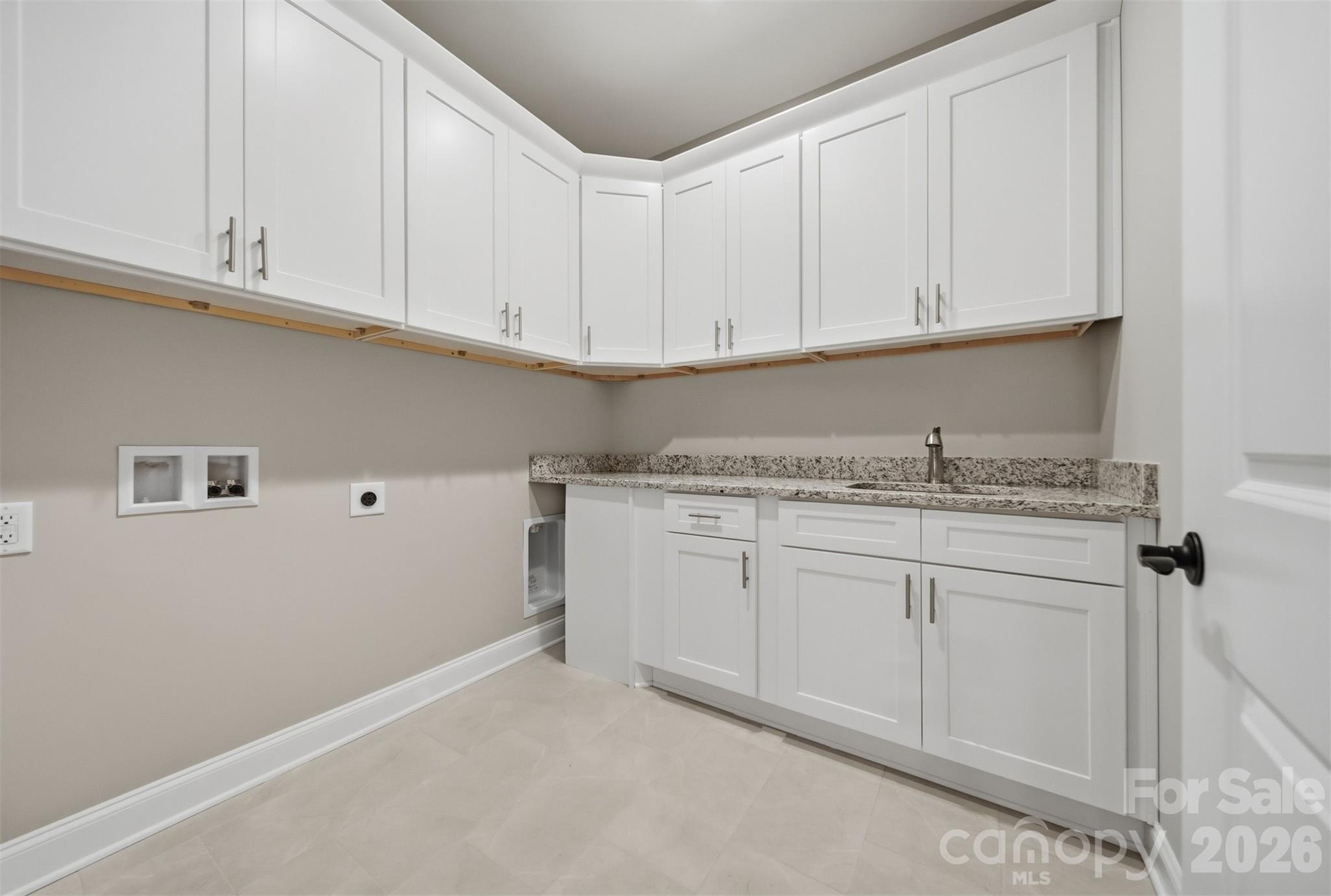 827b Wynnshire Drive 65 Property Photo 24