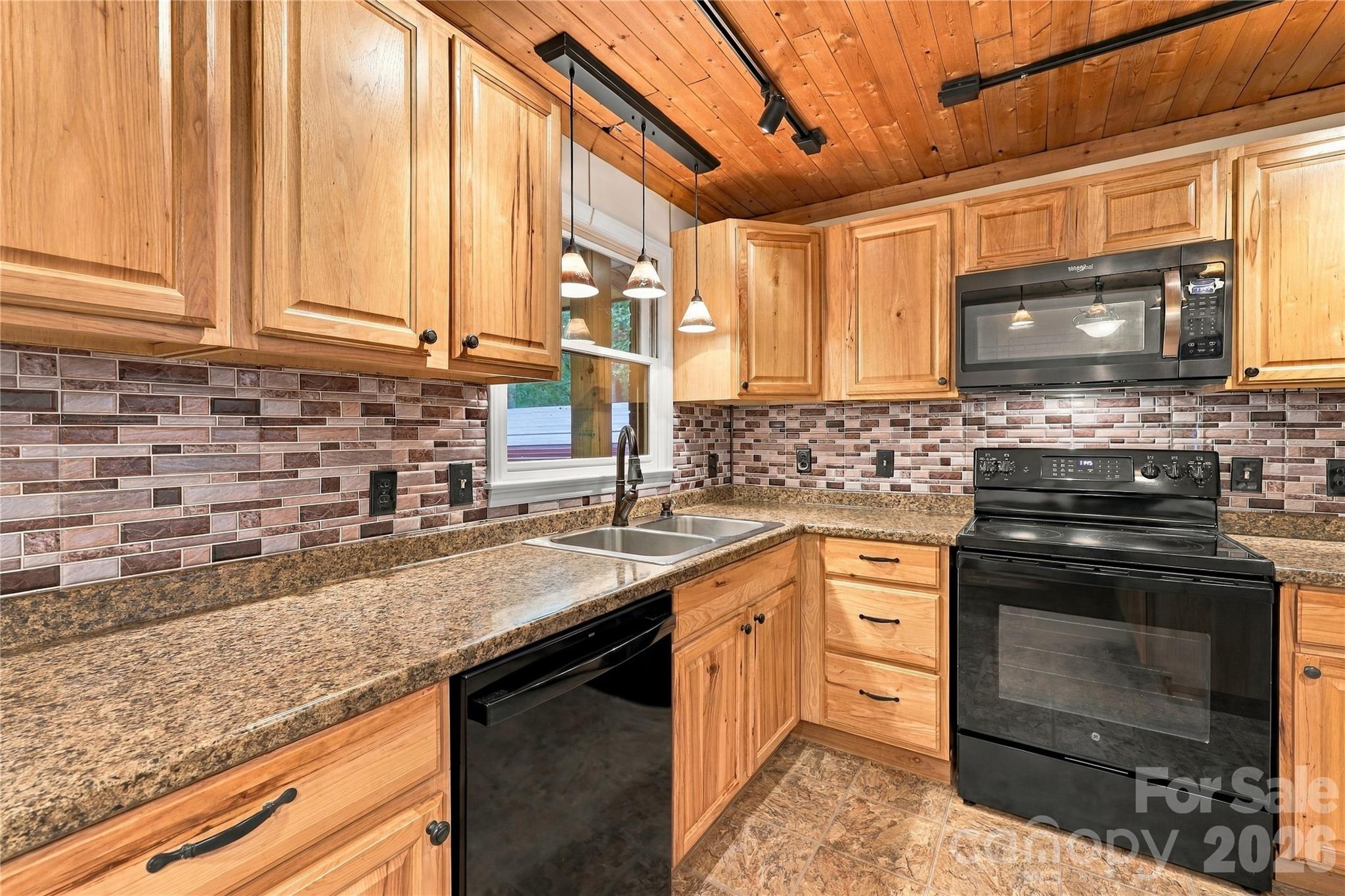75 Crosswick Lane Property Photo 16