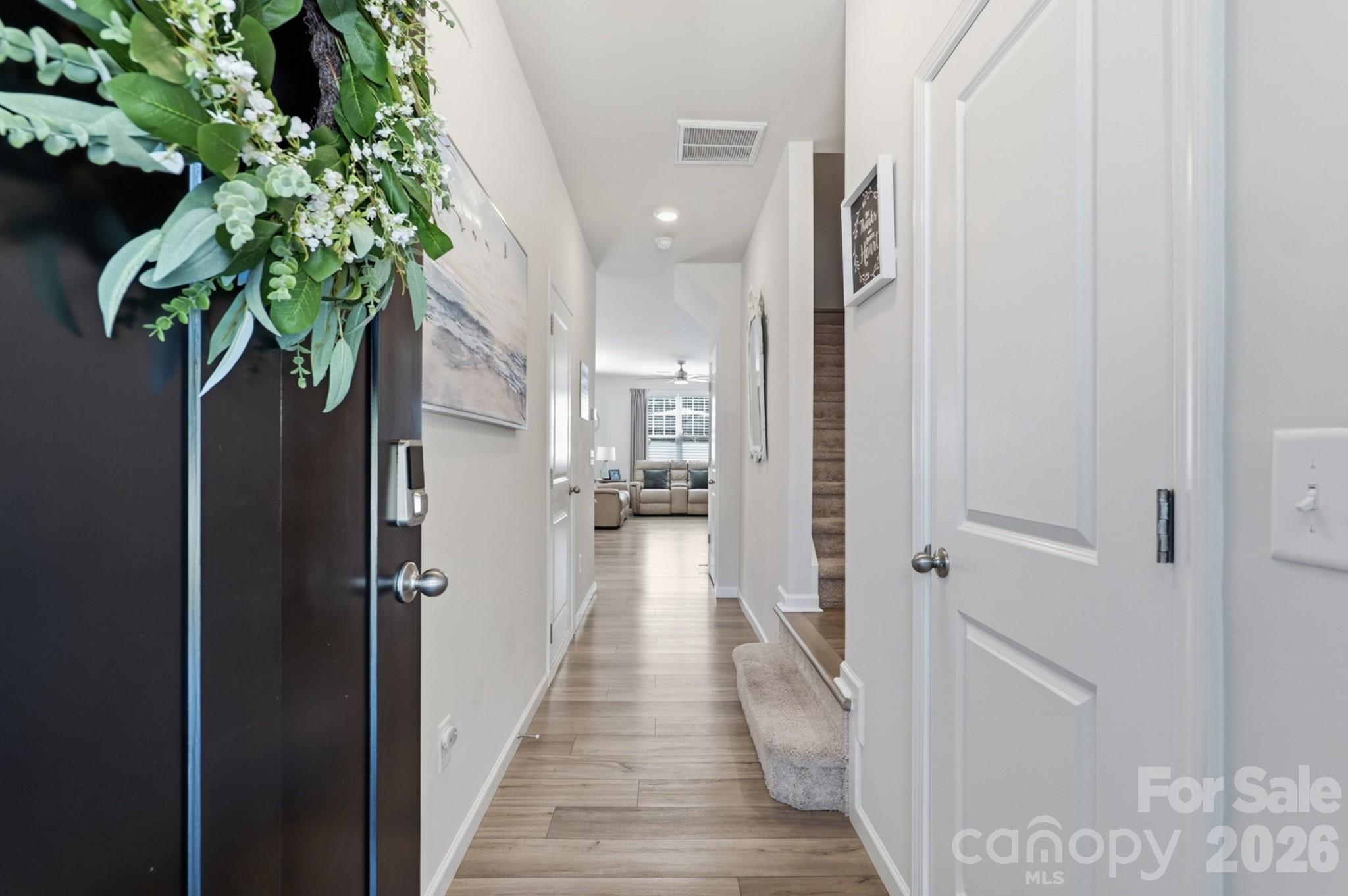 32 Woodsdale Place Property Photo 6