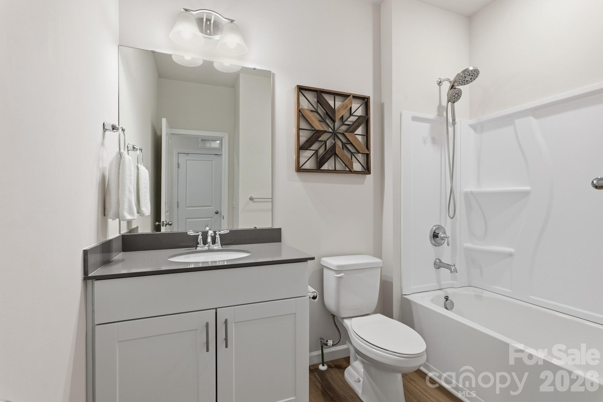 32 Woodsdale Place Property Photo 26