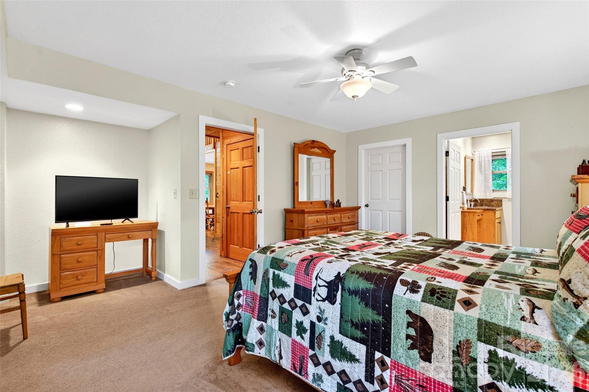 386 Wild Turkey Run Property Photo 23