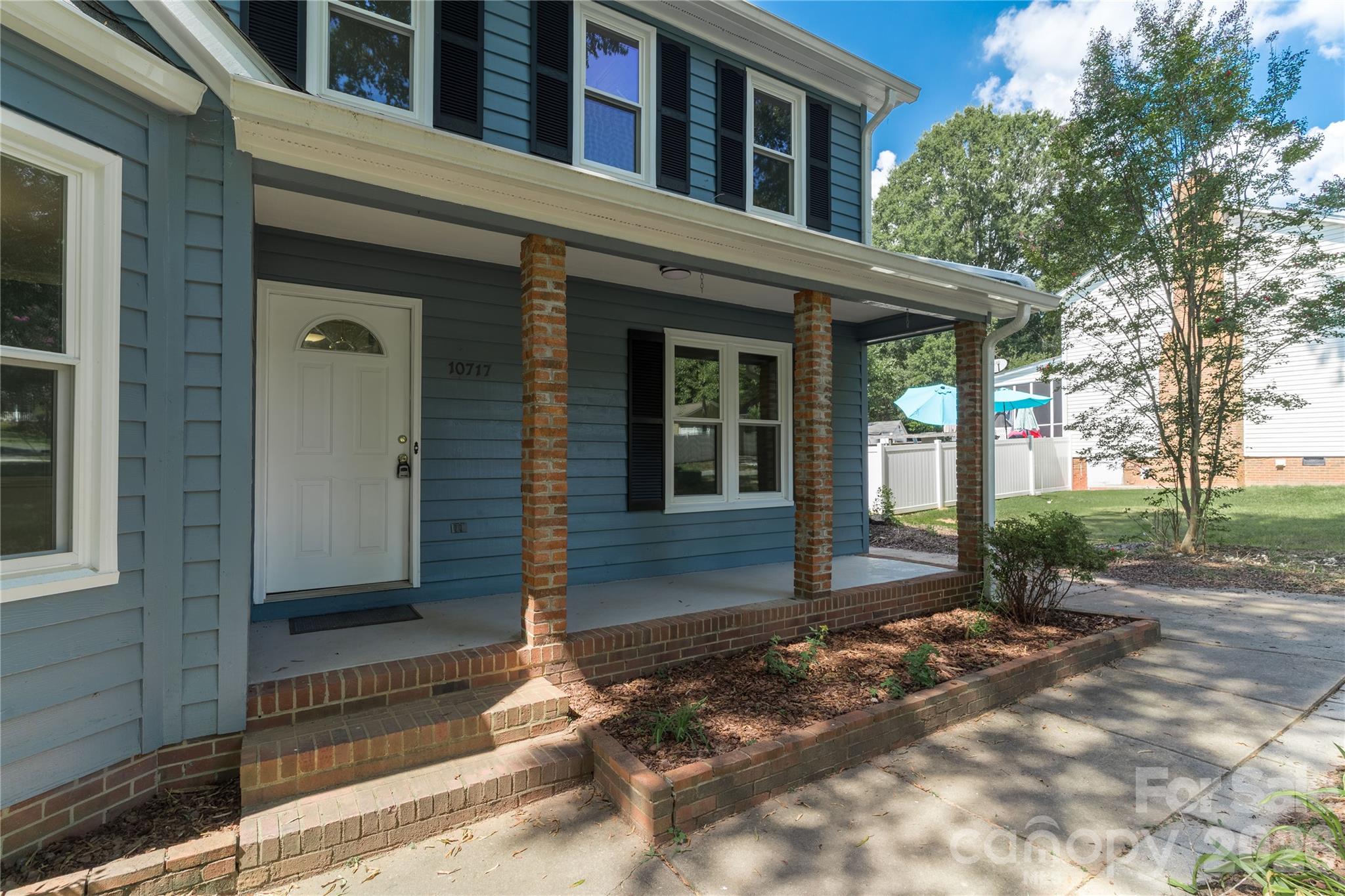 10717 Danesway Lane Property Photo 1