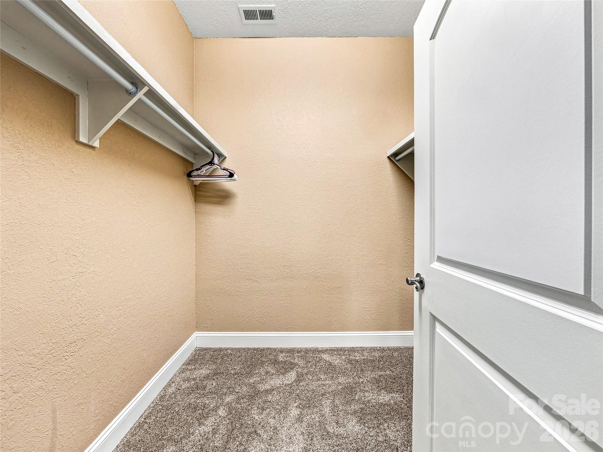 123 Isuhdavga Court Property Photo 34