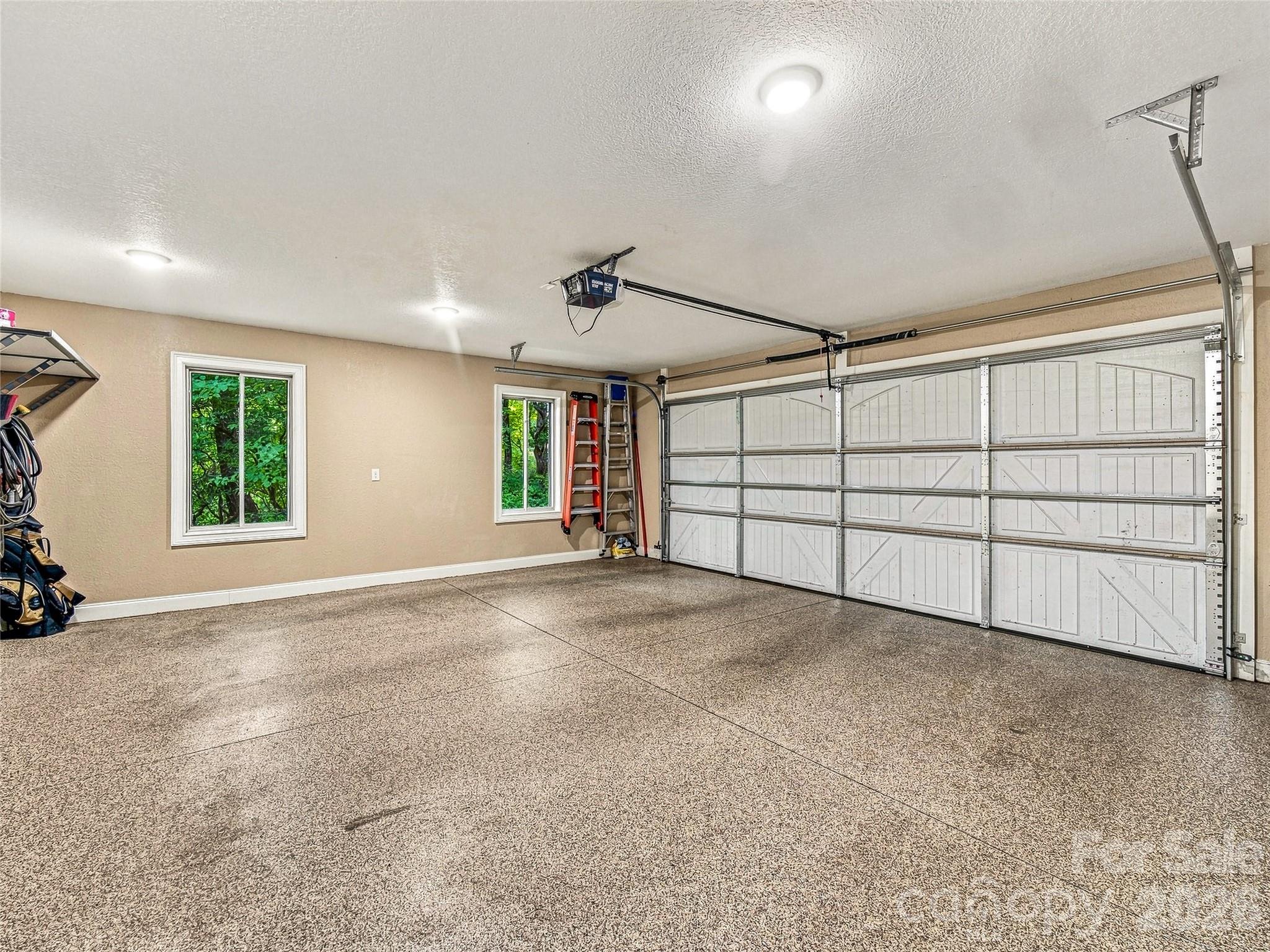 123 Isuhdavga Court Property Photo 40