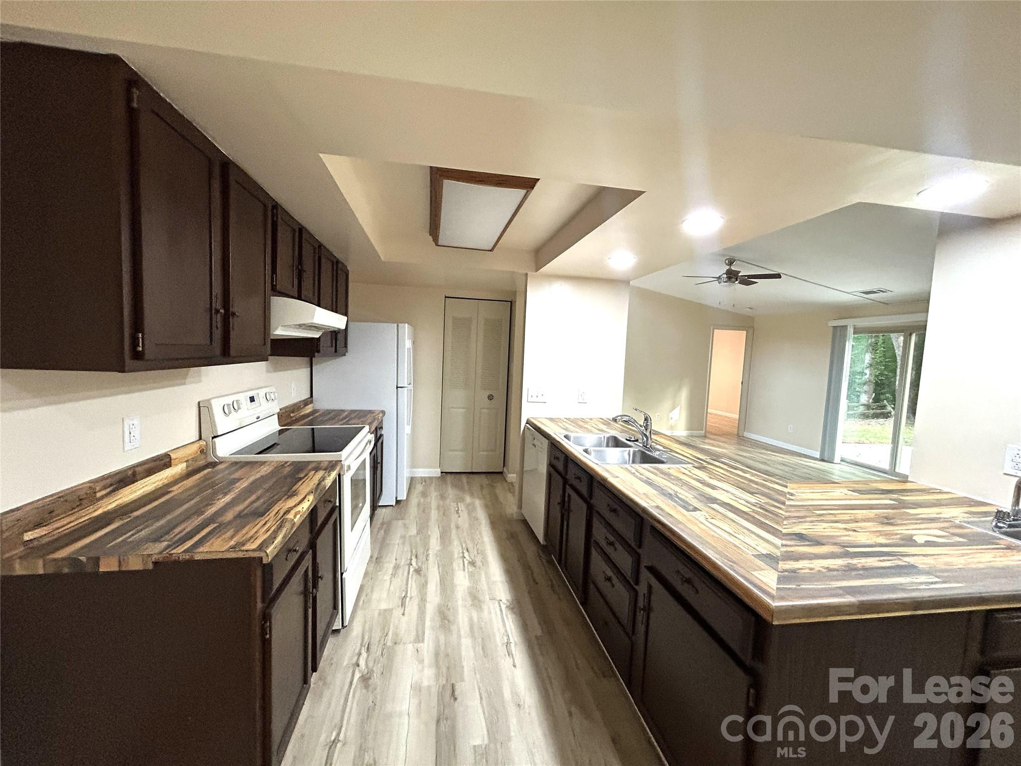 1725 Van Dyke Drive Property Photo 7