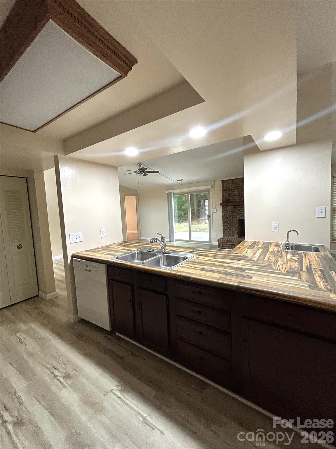 1725 Van Dyke Drive Property Photo 8