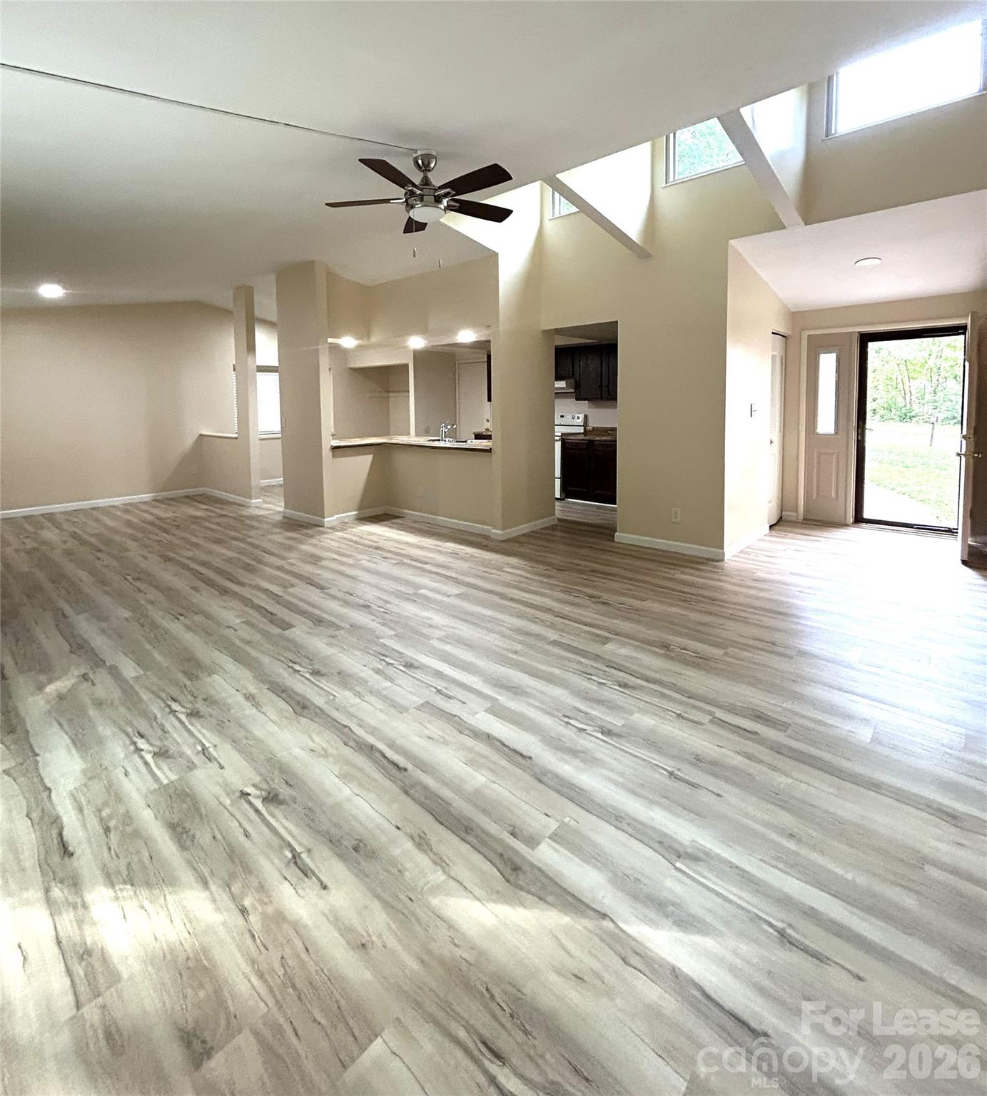 1725 Van Dyke Drive Property Photo 12