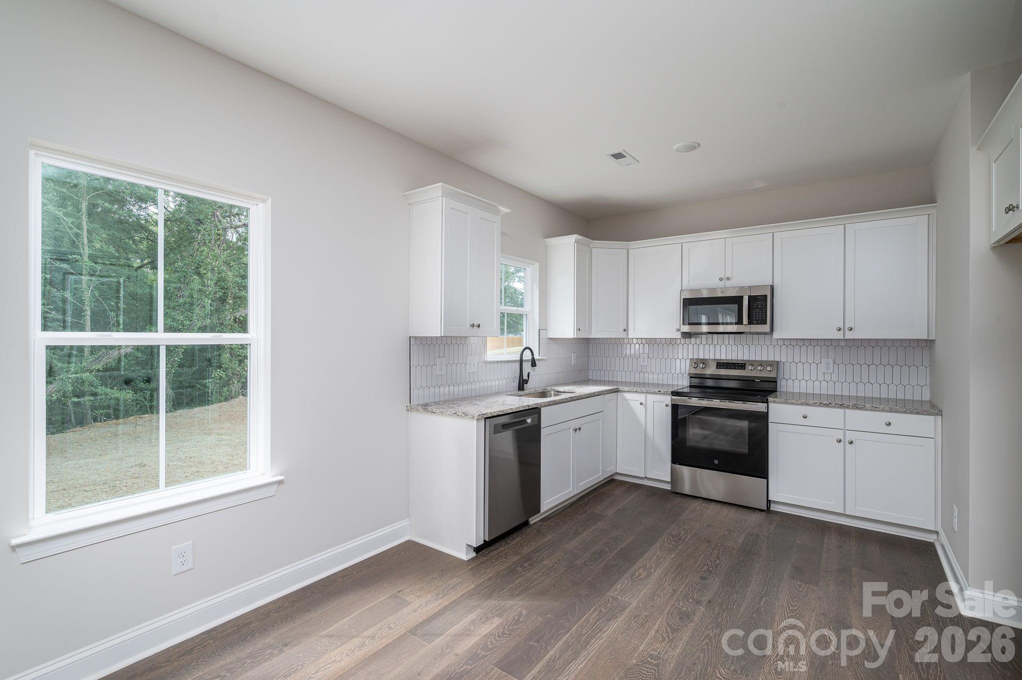 301 Congress Street Property Photo 10
