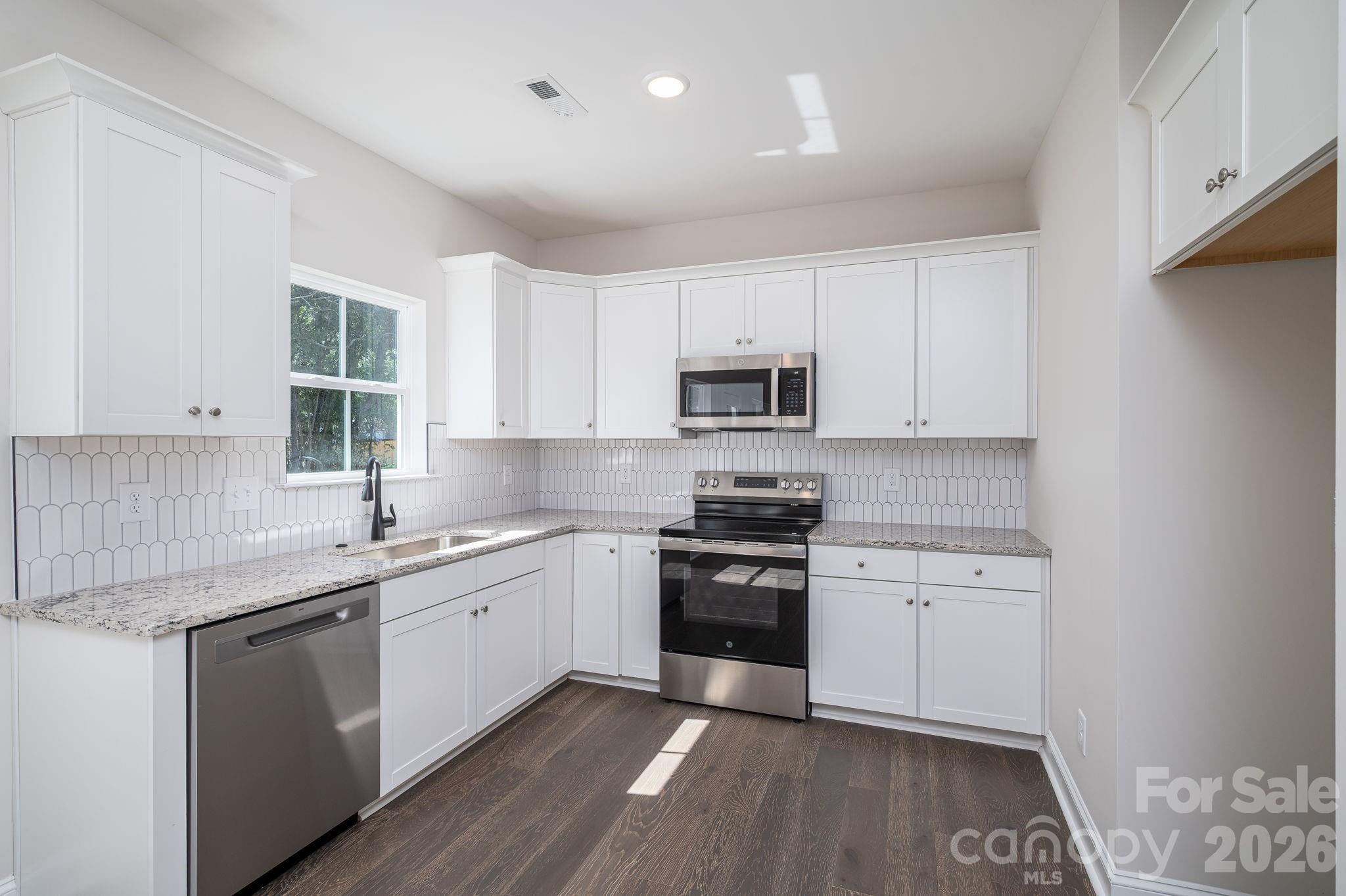 301 Congress Street Property Photo 10