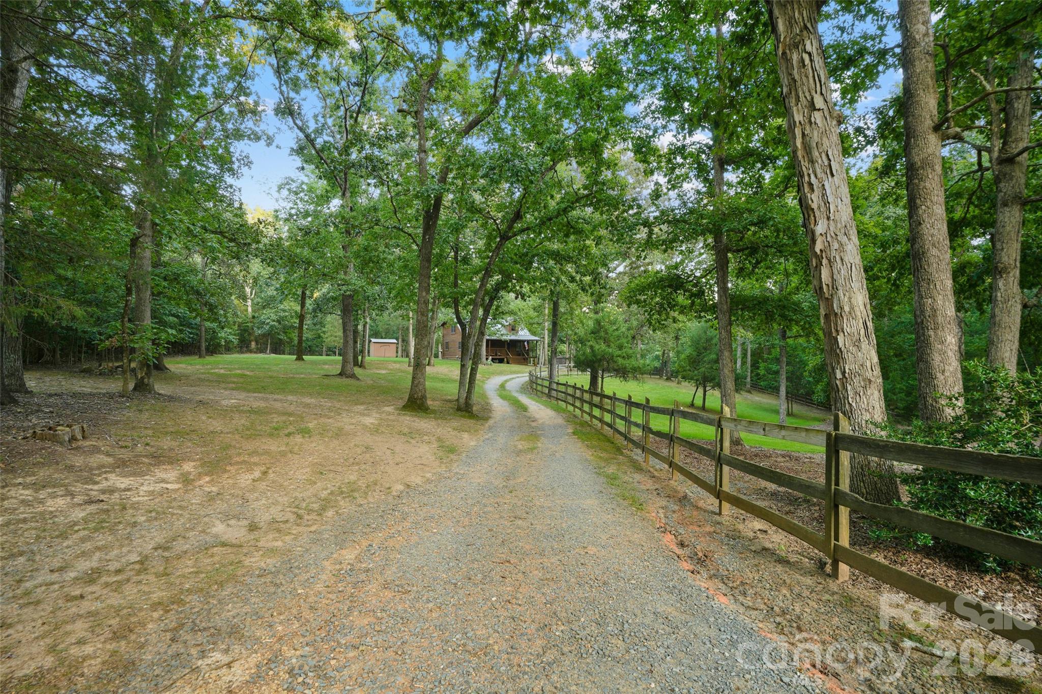 11626 Brief Road Property Photo 2