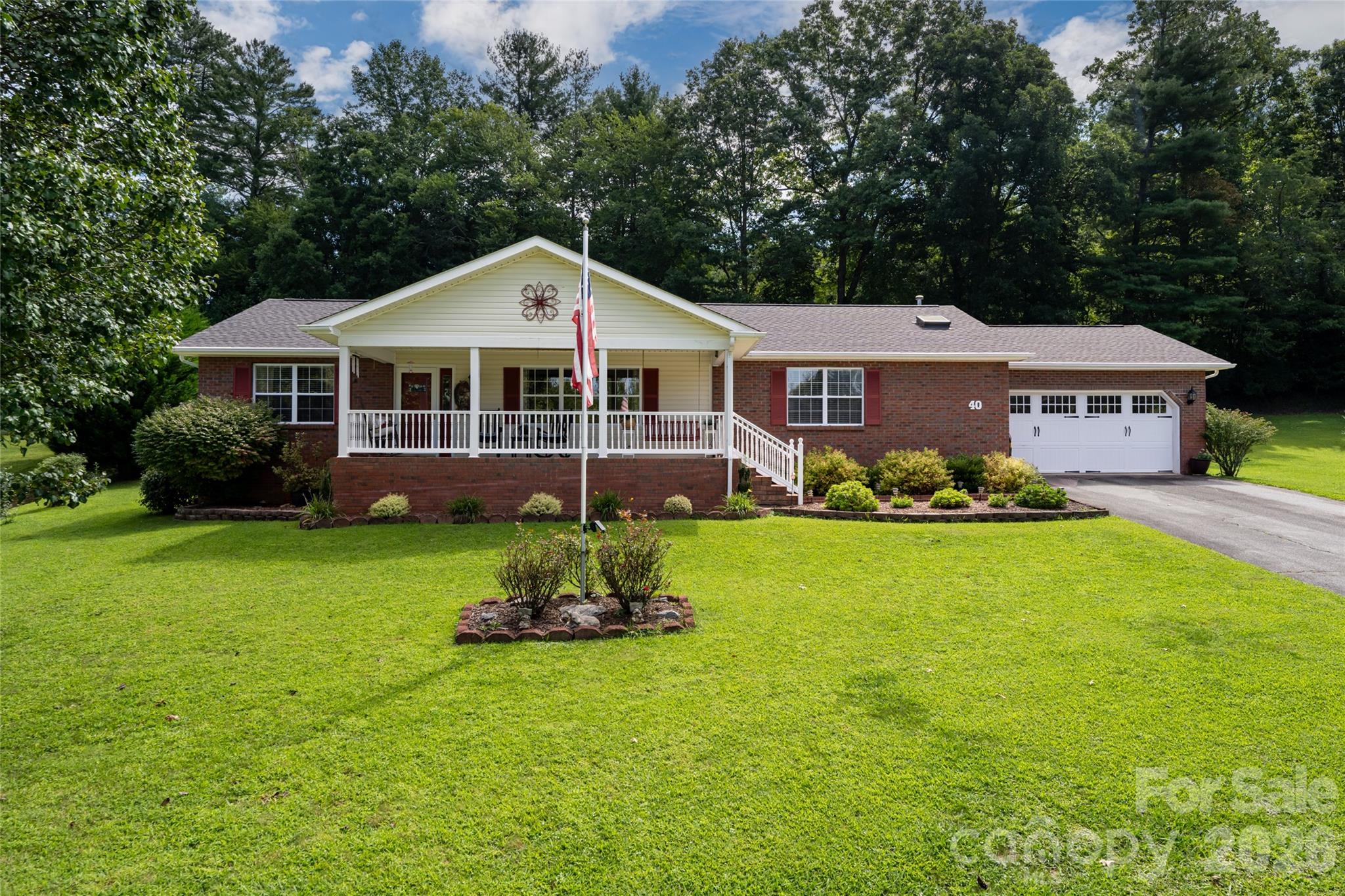 40 Meadow Drive Property Photo 2