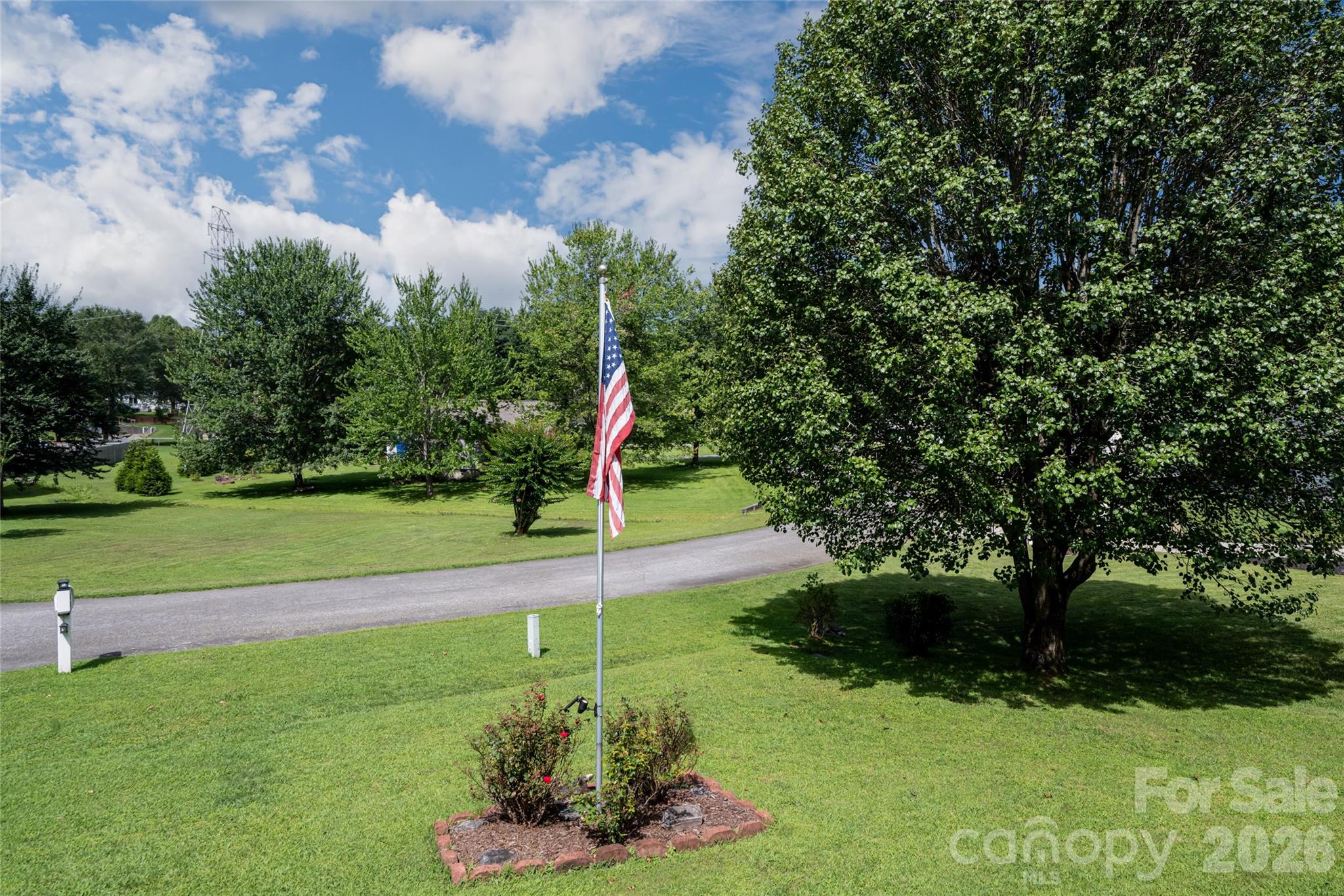 40 Meadow Drive Property Photo 5