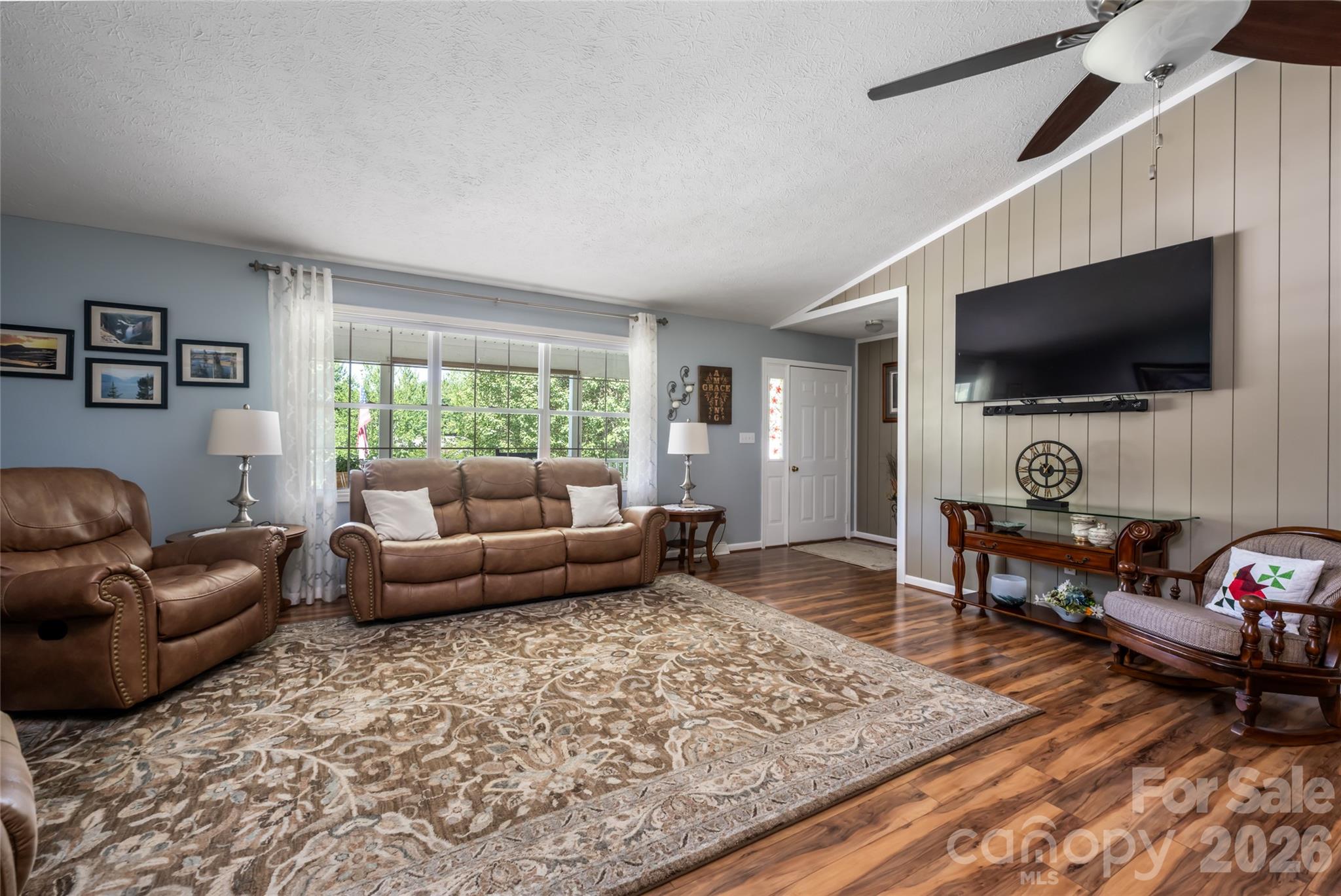 40 Meadow Drive Property Photo 11