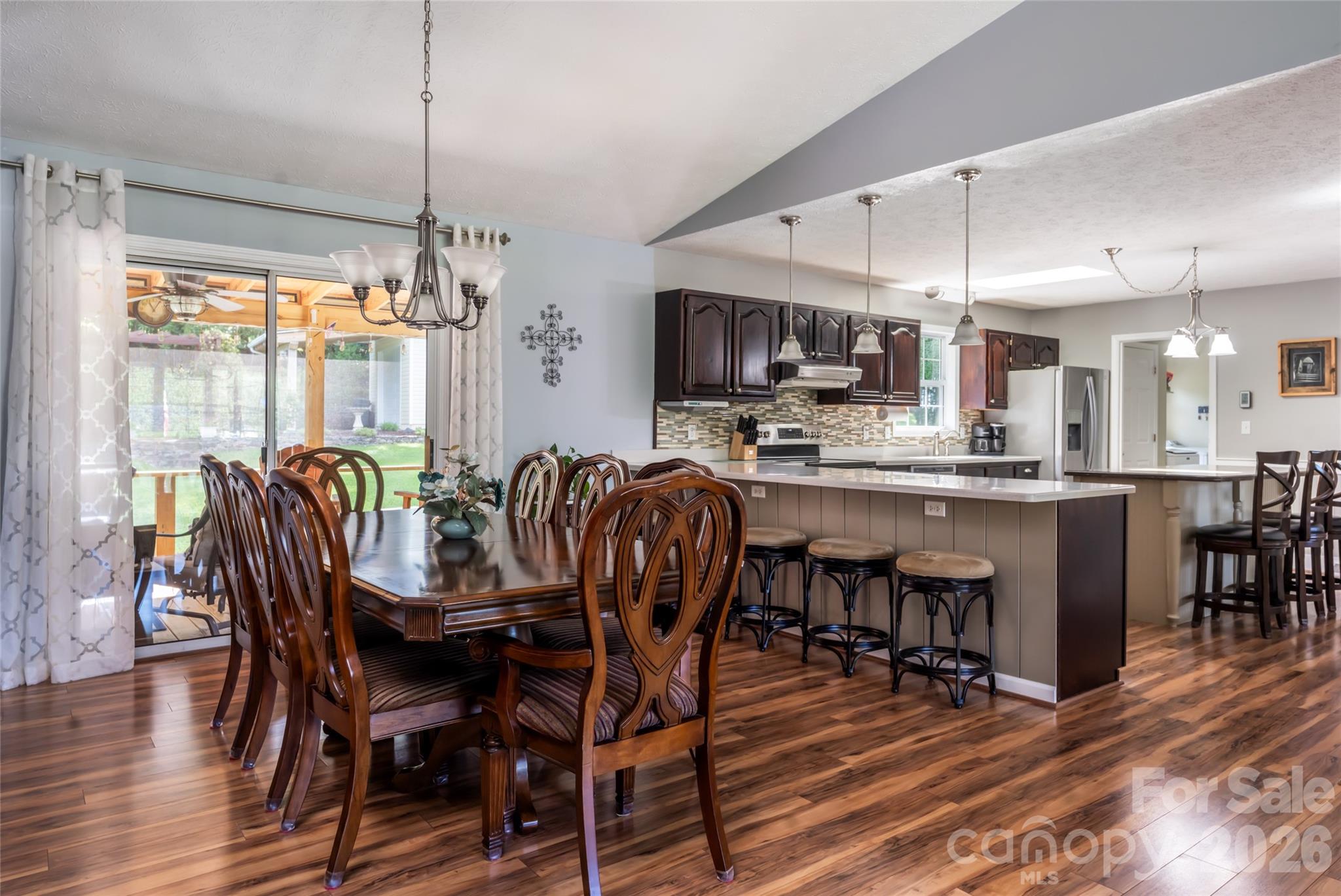40 Meadow Drive Property Photo 14