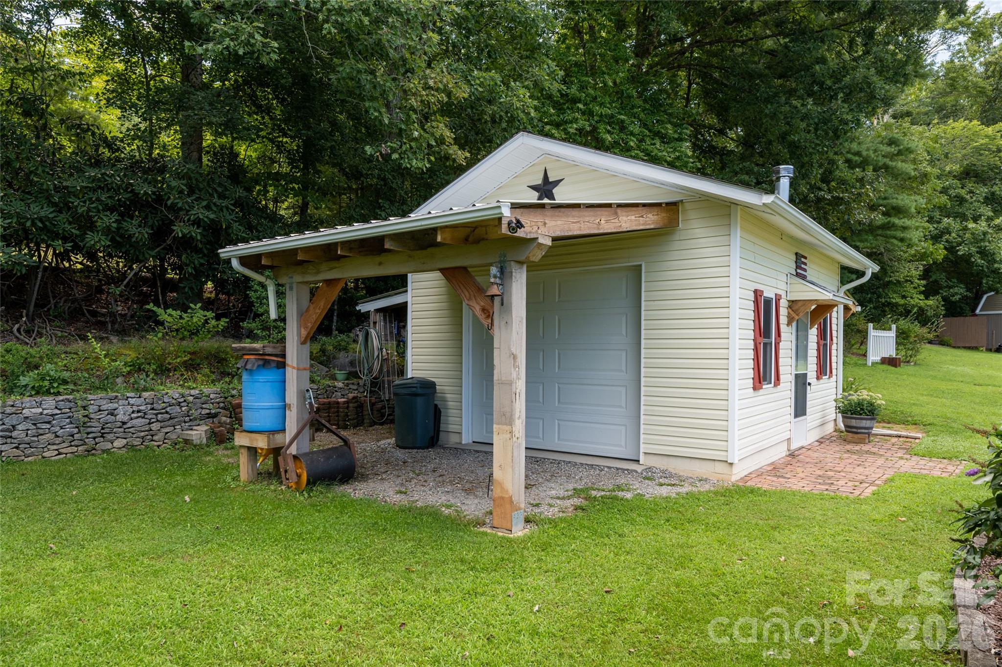 40 Meadow Drive Property Photo 42