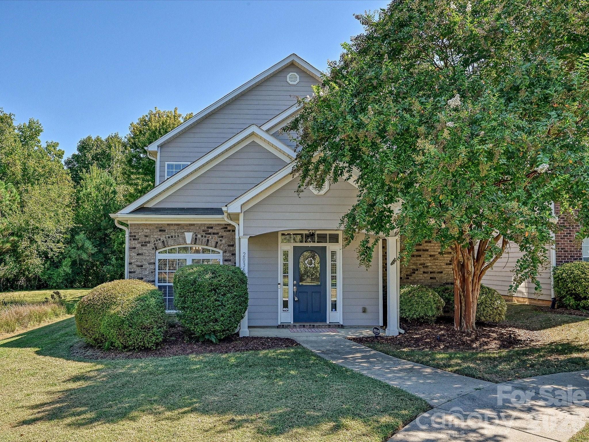 20345 Harroway Drive Property Photo 4