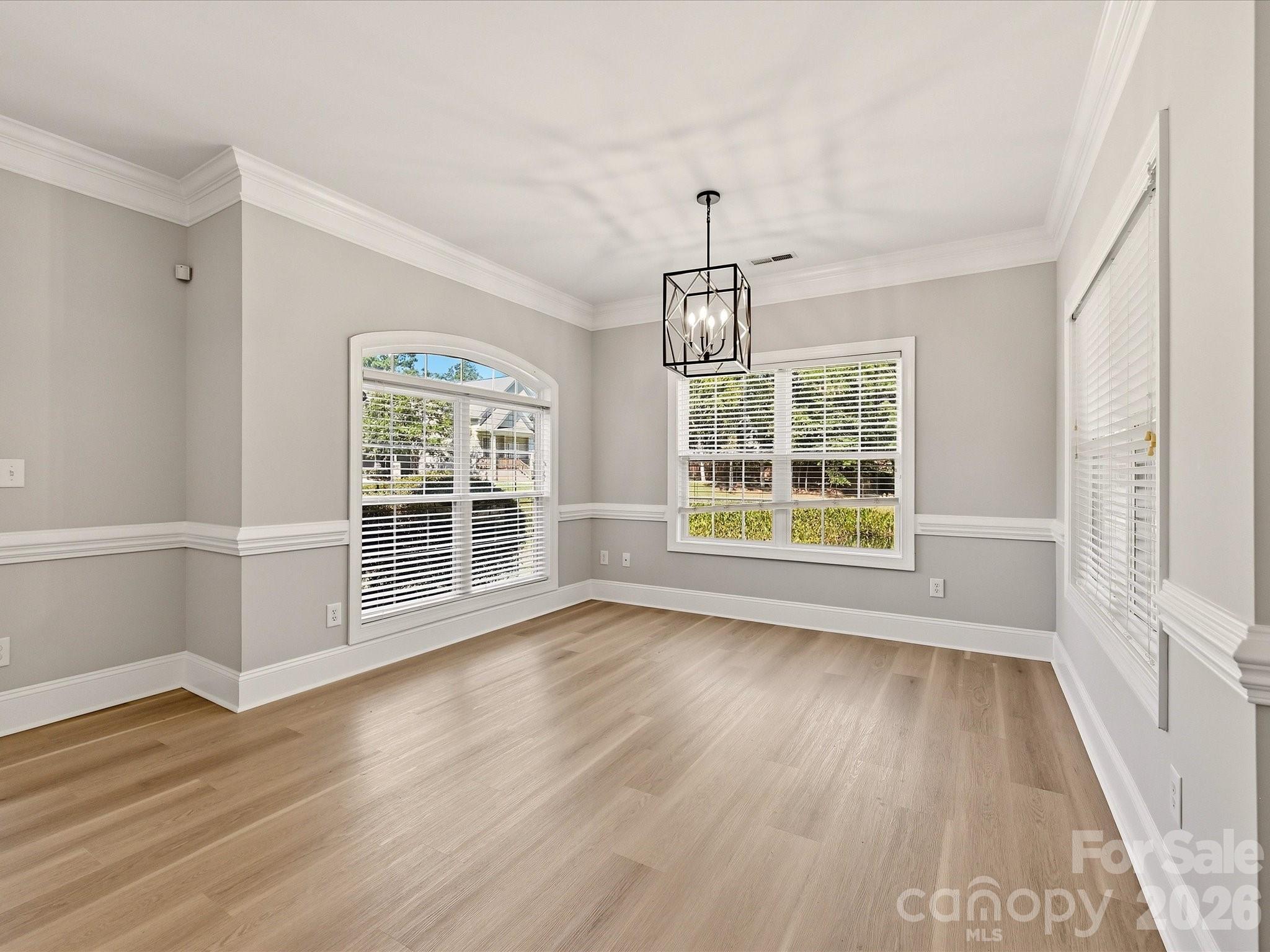 20345 Harroway Drive Property Photo 6