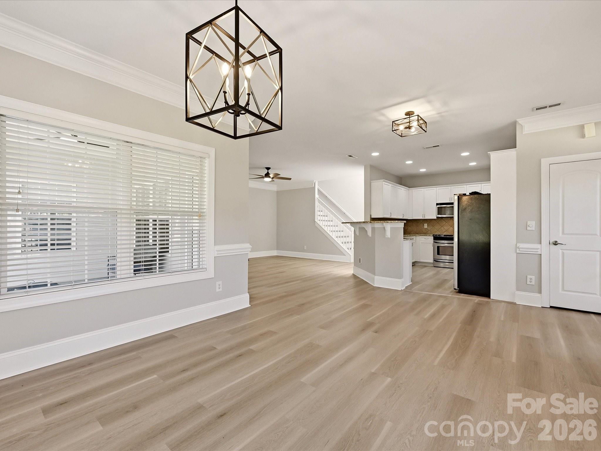 20345 Harroway Drive Property Photo 8