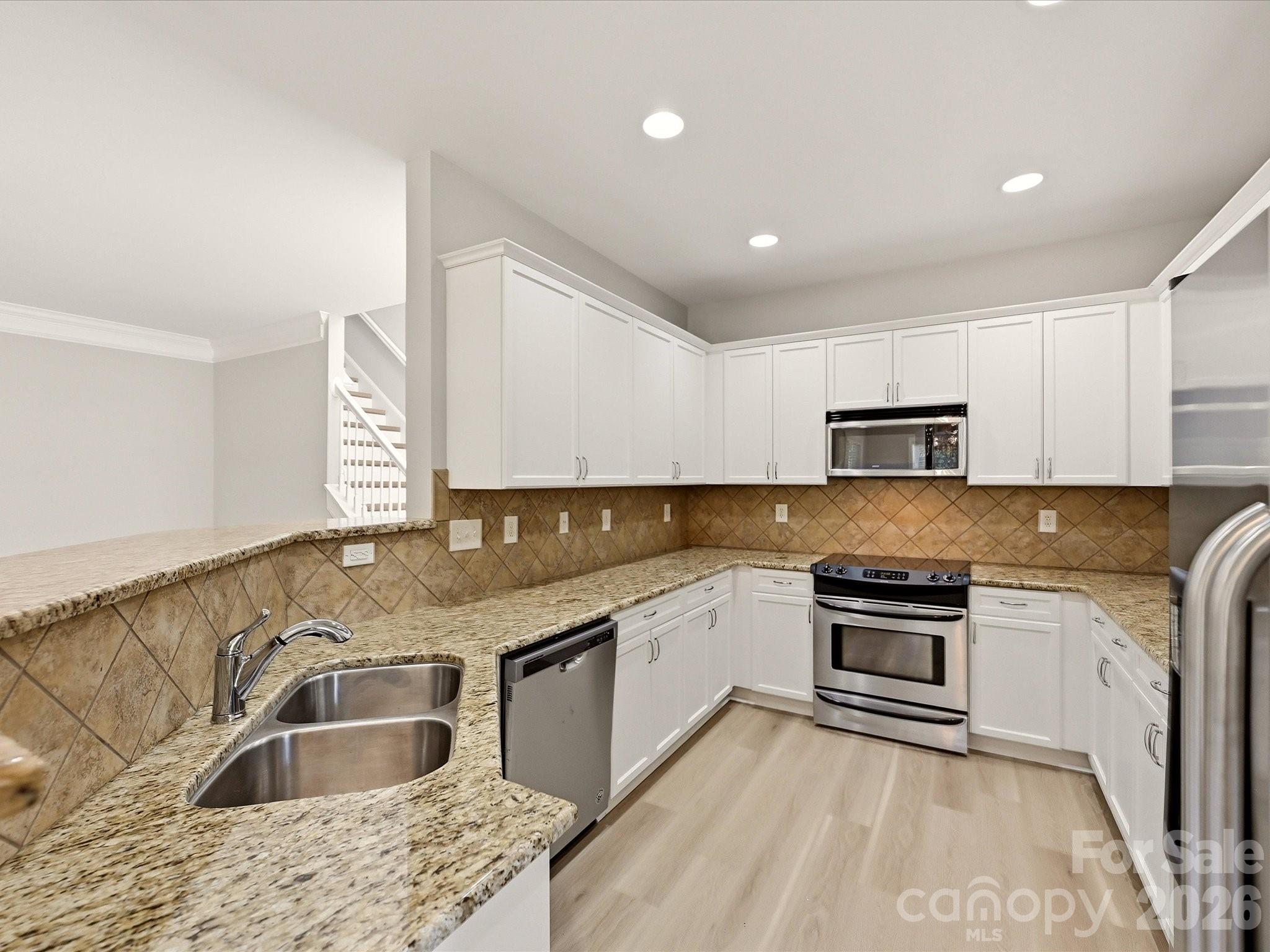 20345 Harroway Drive Property Photo 15