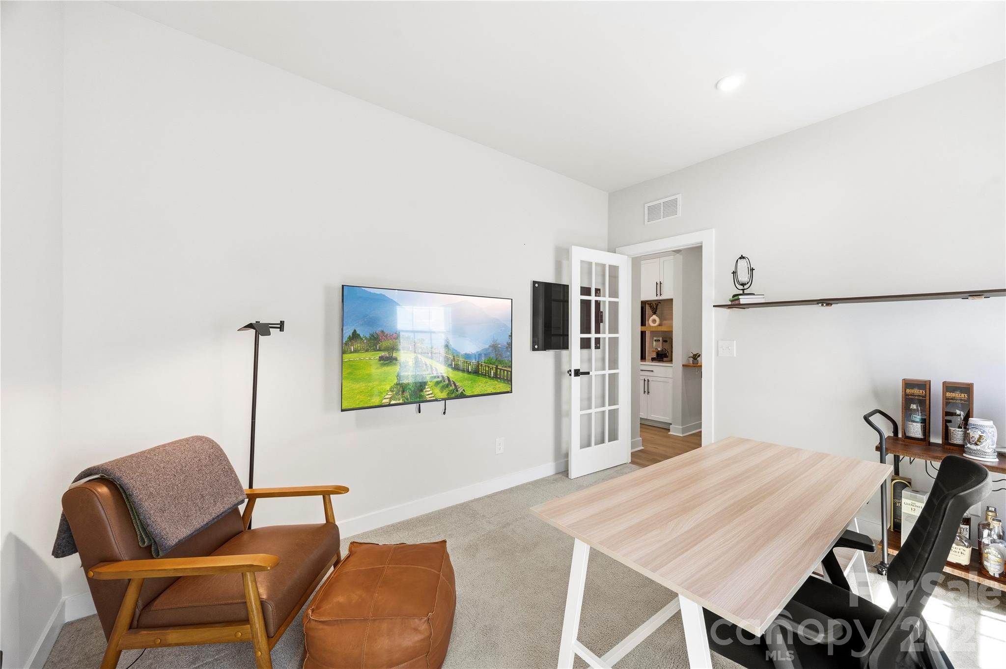 1131 Ryan Meadow Drive Property Photo 16