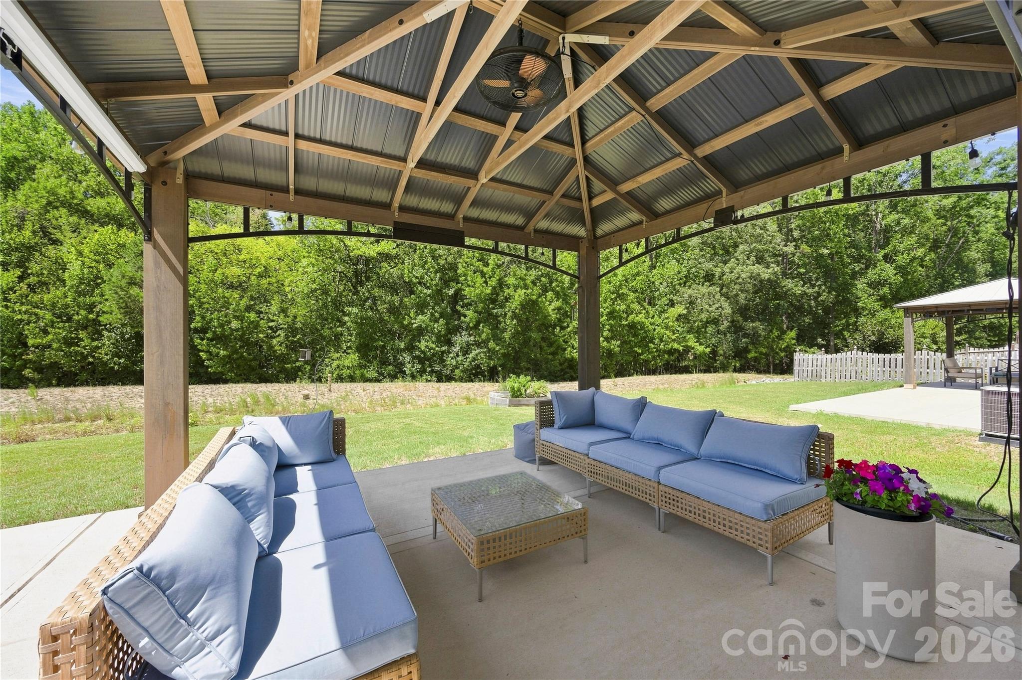 1131 Ryan Meadow Drive Property Photo 38