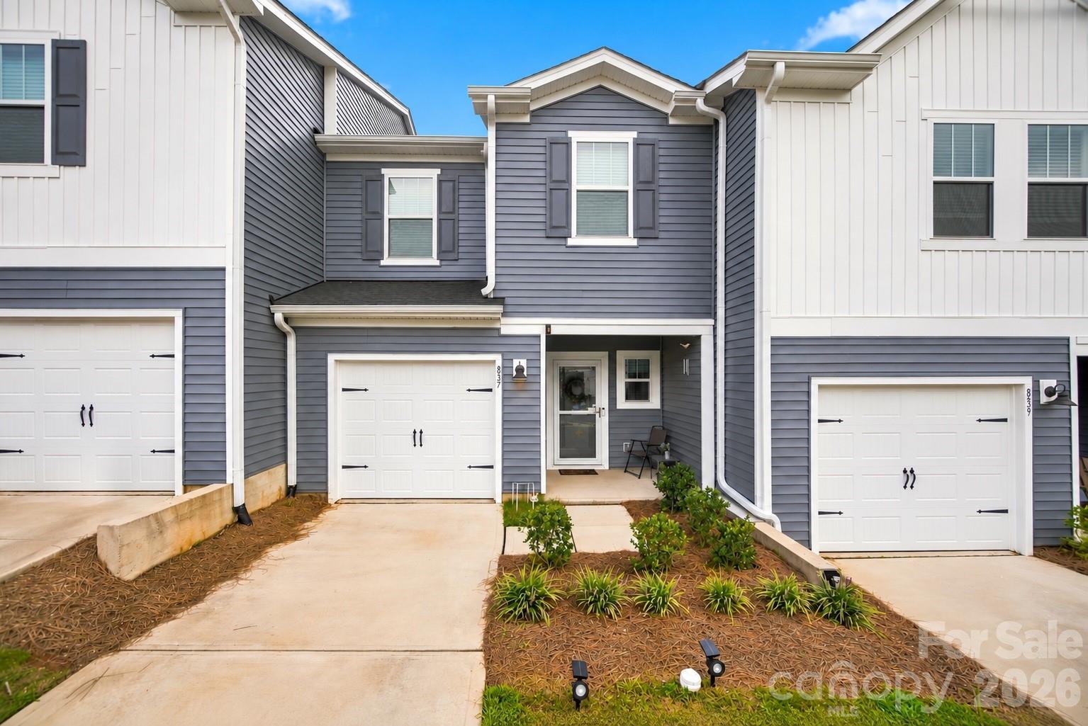 837 Gerard Bay Drive Property Photo 1