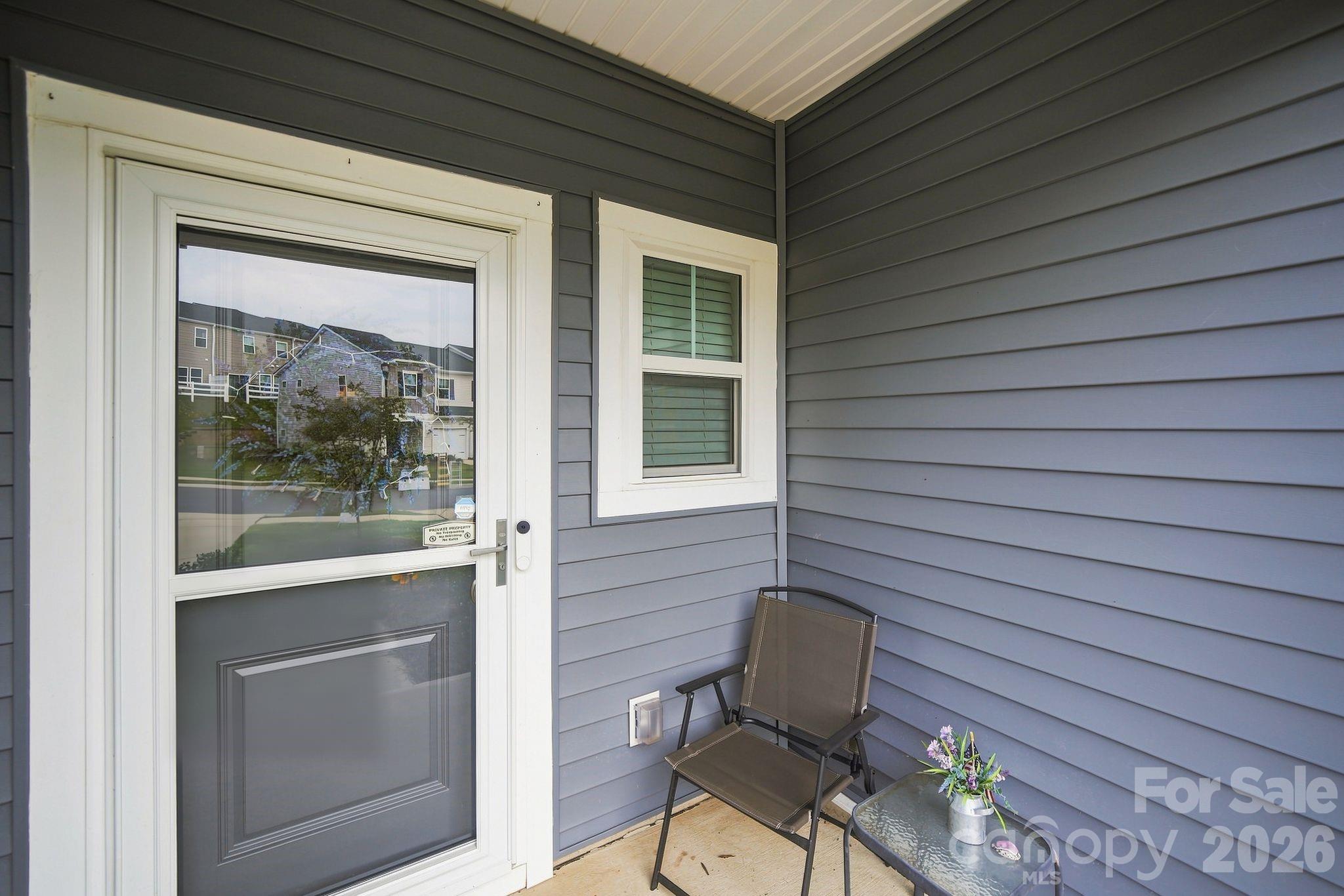 837 Gerard Drive Property Photo 3