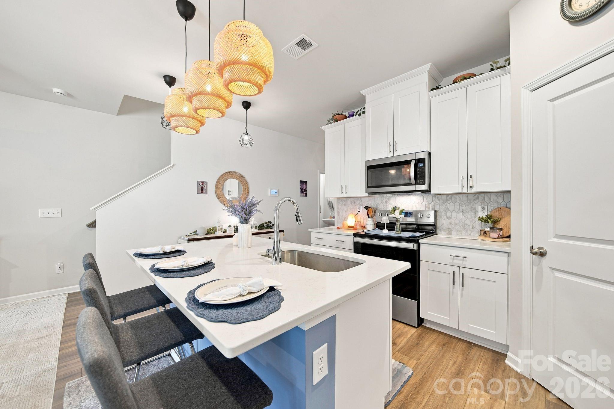 837 Gerard Drive Property Photo 10