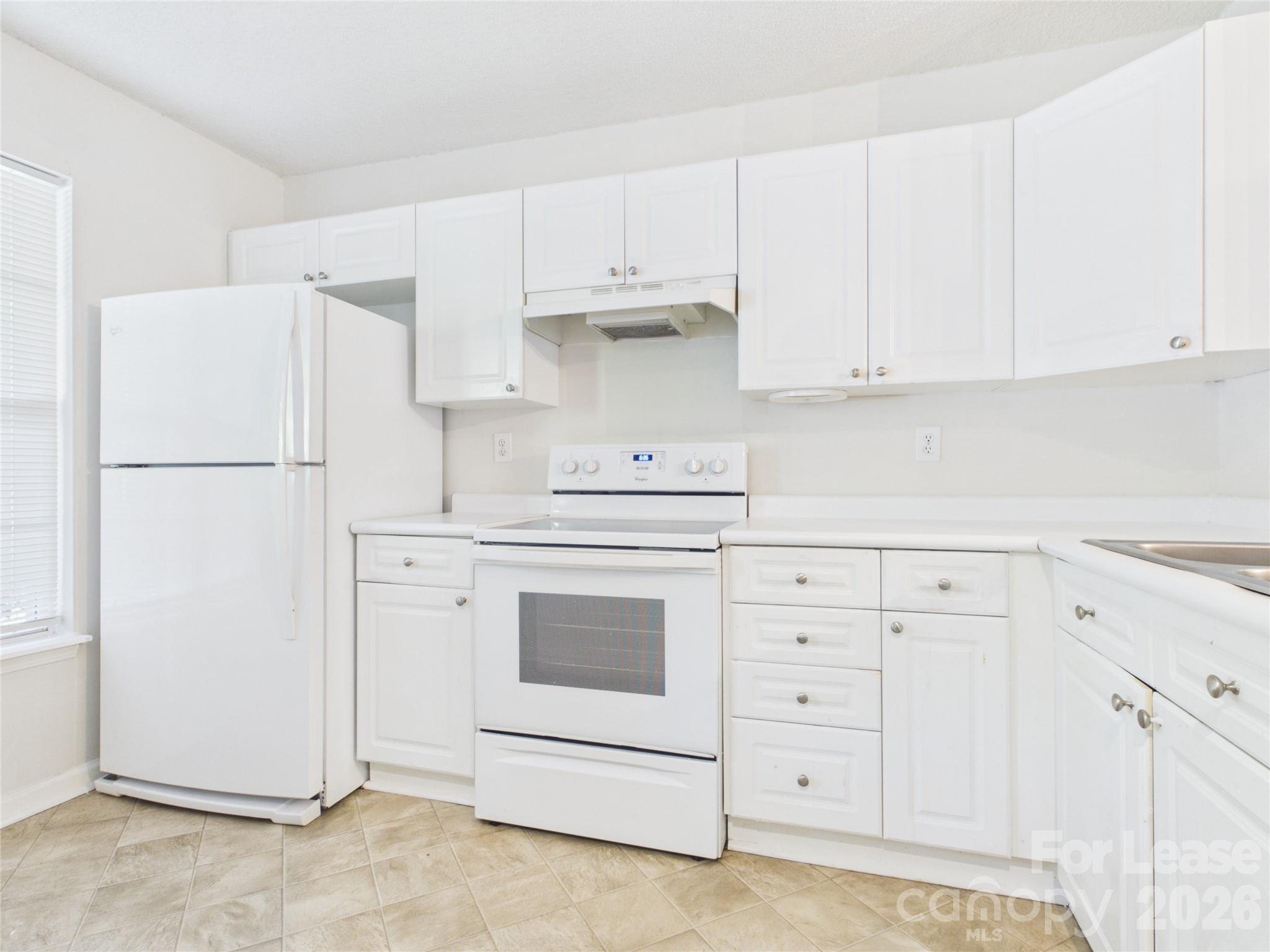 609 Mountainwater Drive Property Photo 2
