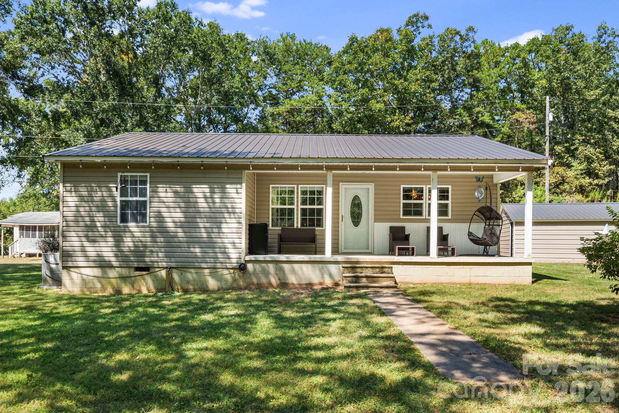241 Ophelia Drive Property Photo 2