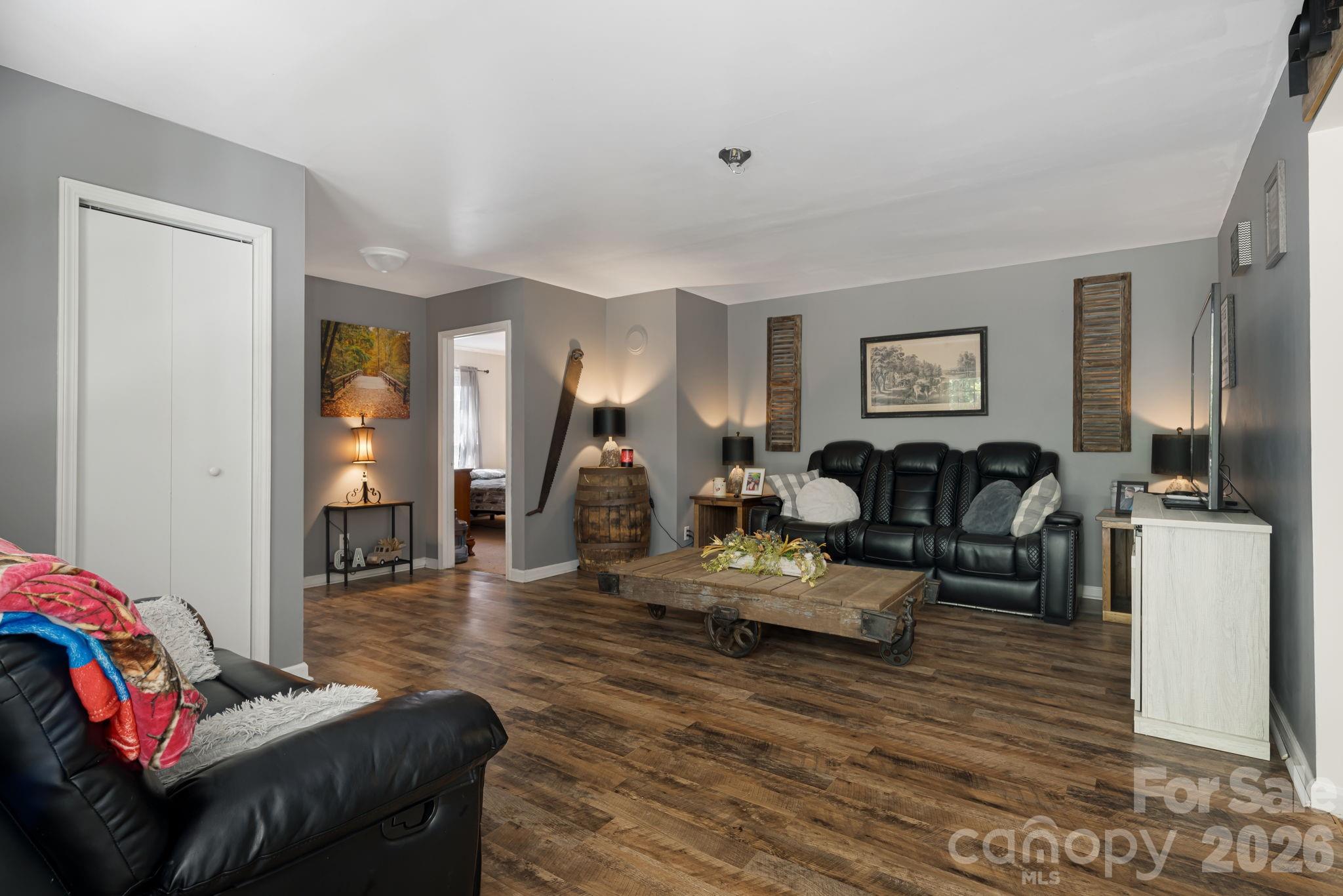241 Ophelia Drive Property Photo 3