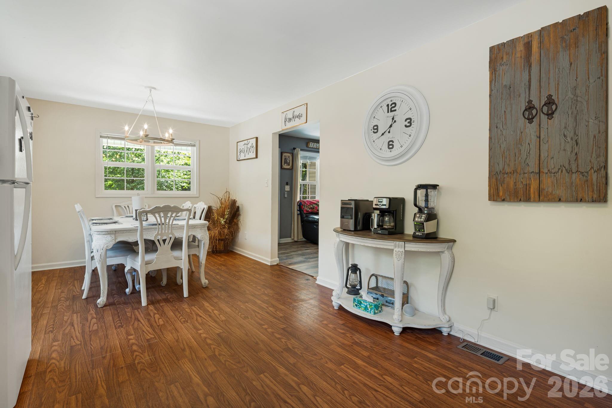 241 Ophelia Drive Property Photo 6