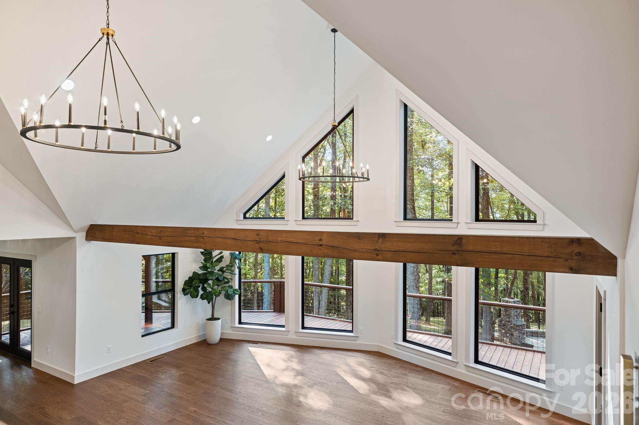 40 Boulder Lane Property Photo 16