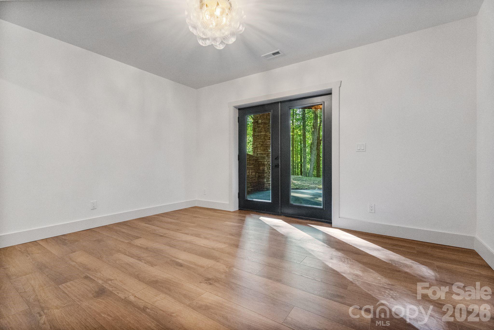 40 Boulder Lane Property Photo 31