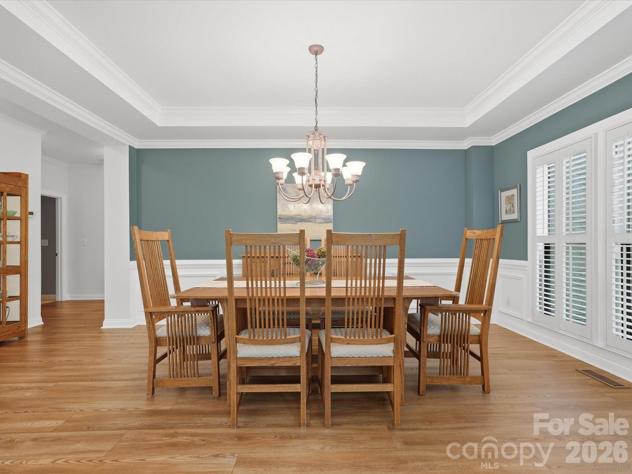 3427 Twelve Oaks Place Property Photo 6