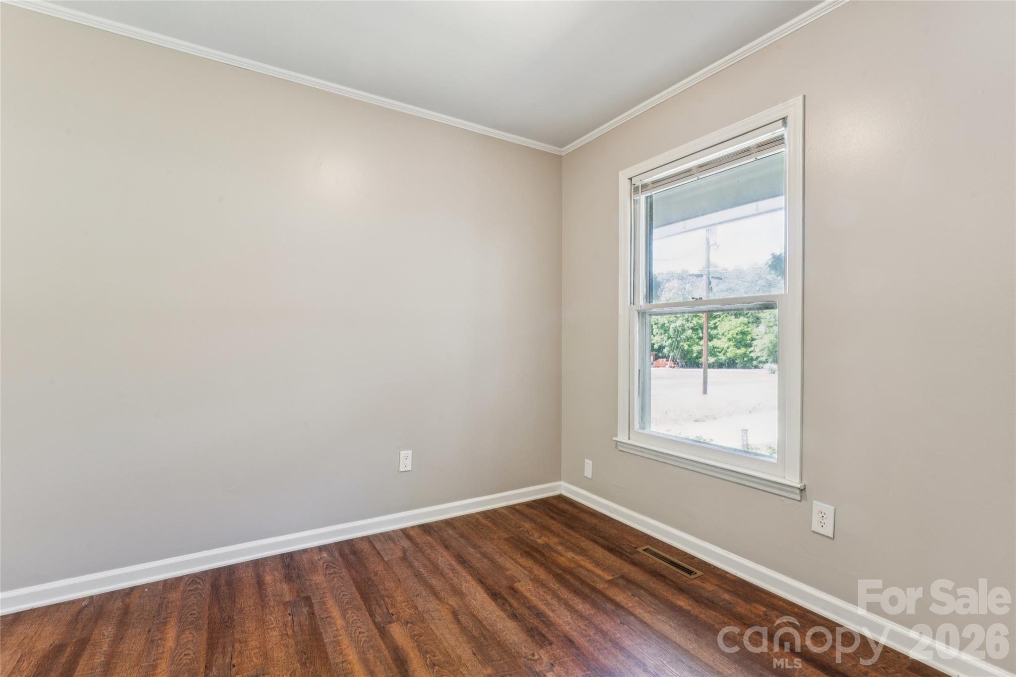 611 Woodland Drive Property Photo 11