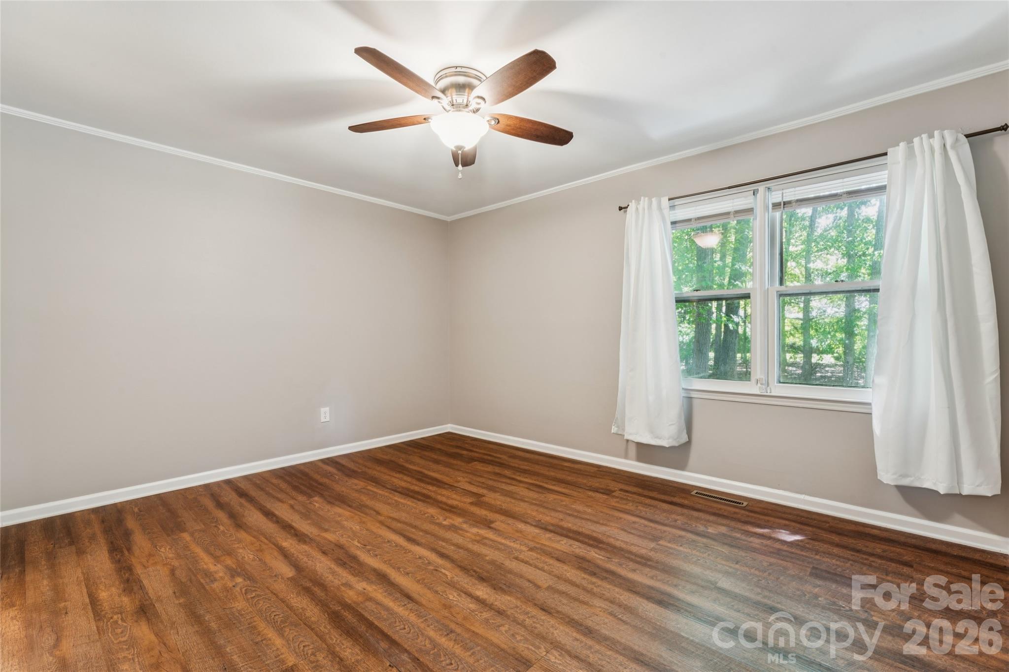 611 Woodland Drive Property Photo 18