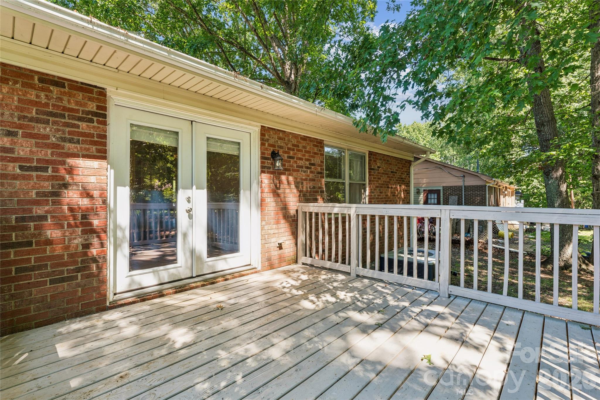 611 Woodland Drive Property Photo 35