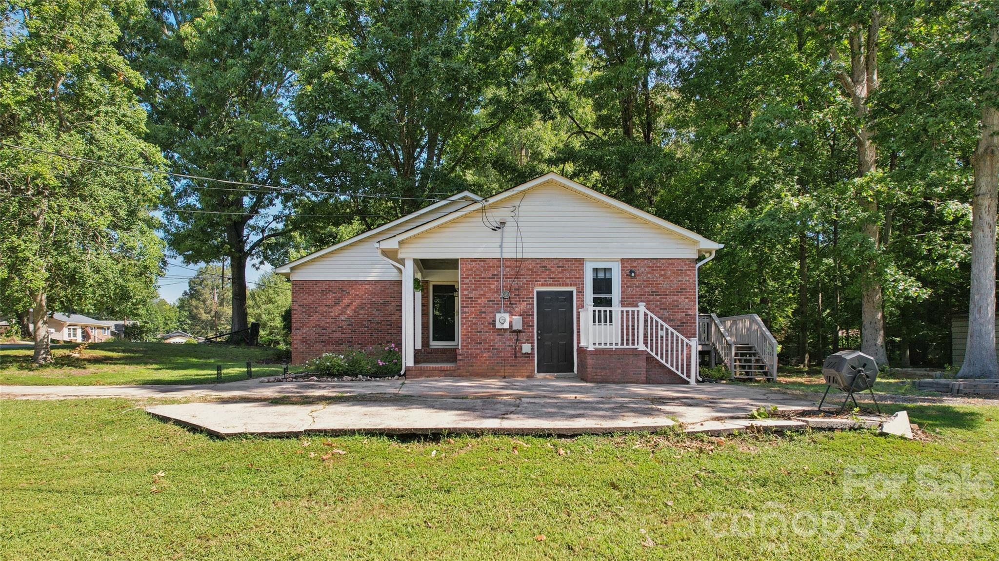 611 Woodland Drive Property Photo 36