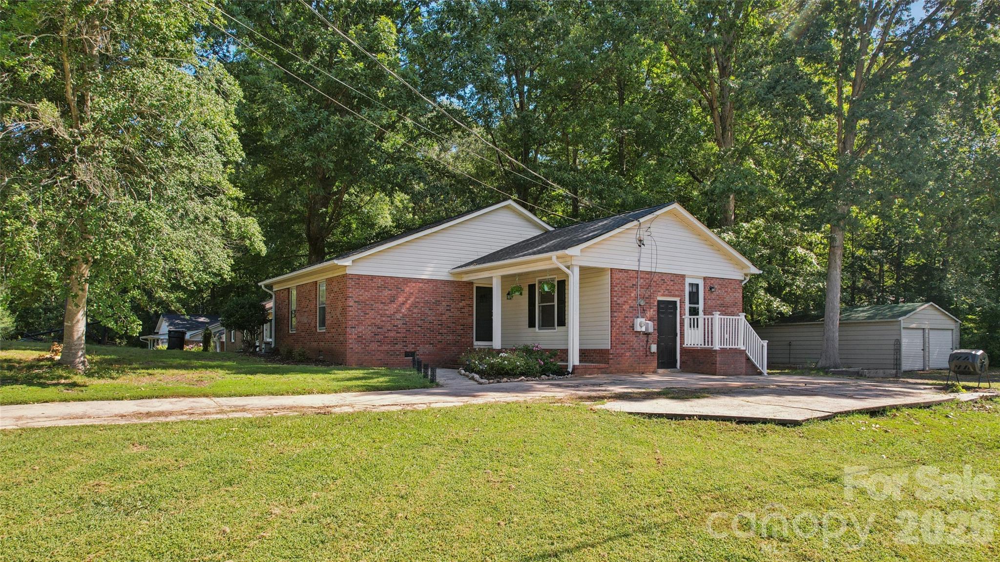 611 Woodland Drive Property Photo 37
