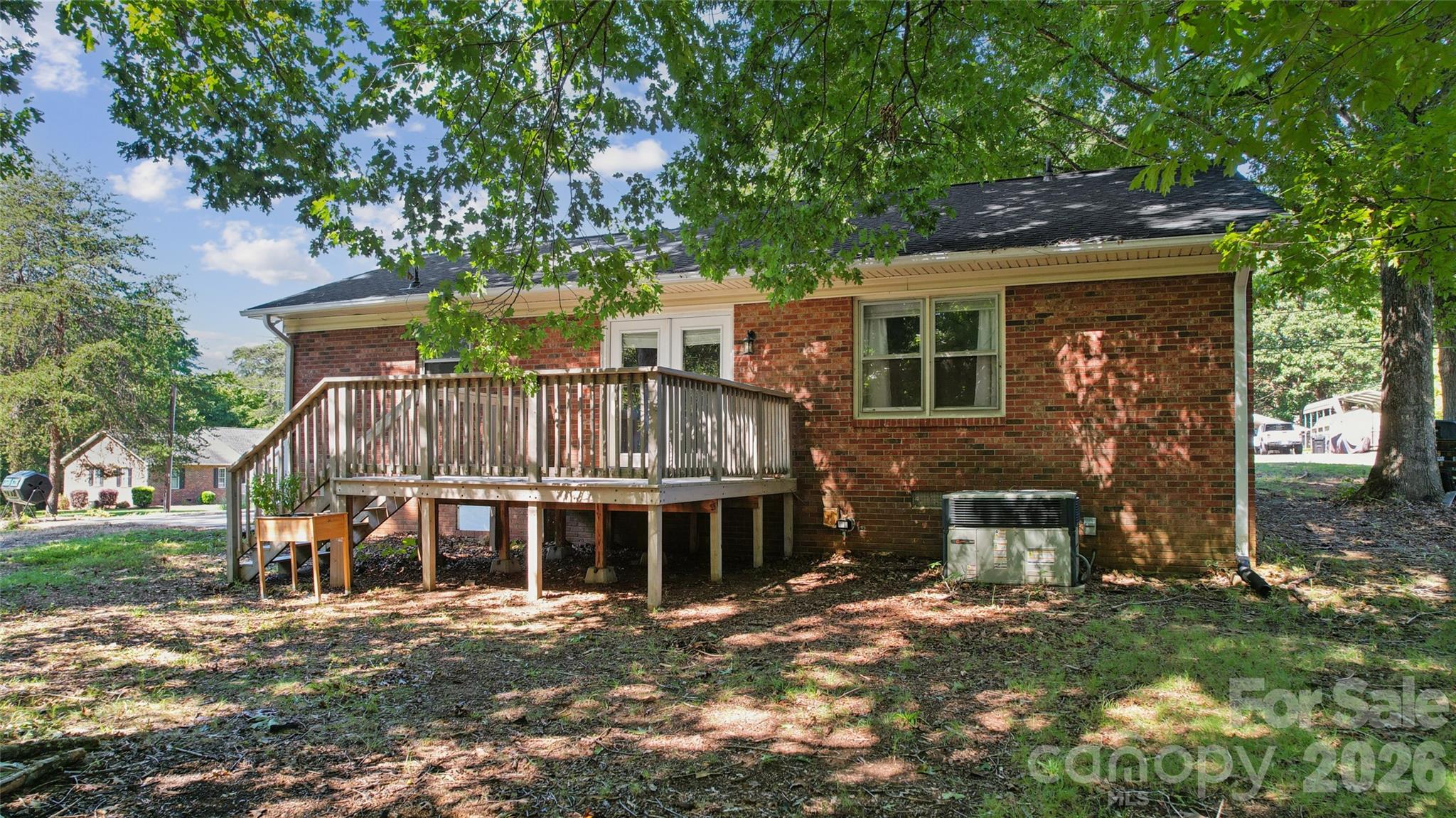 611 Woodland Drive Property Photo 45