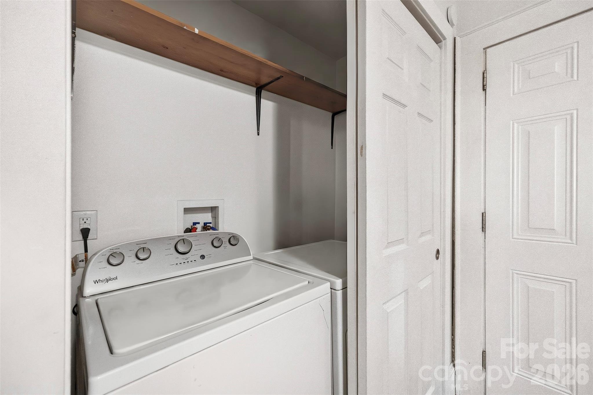 511 Woodside Drive Property Photo 25