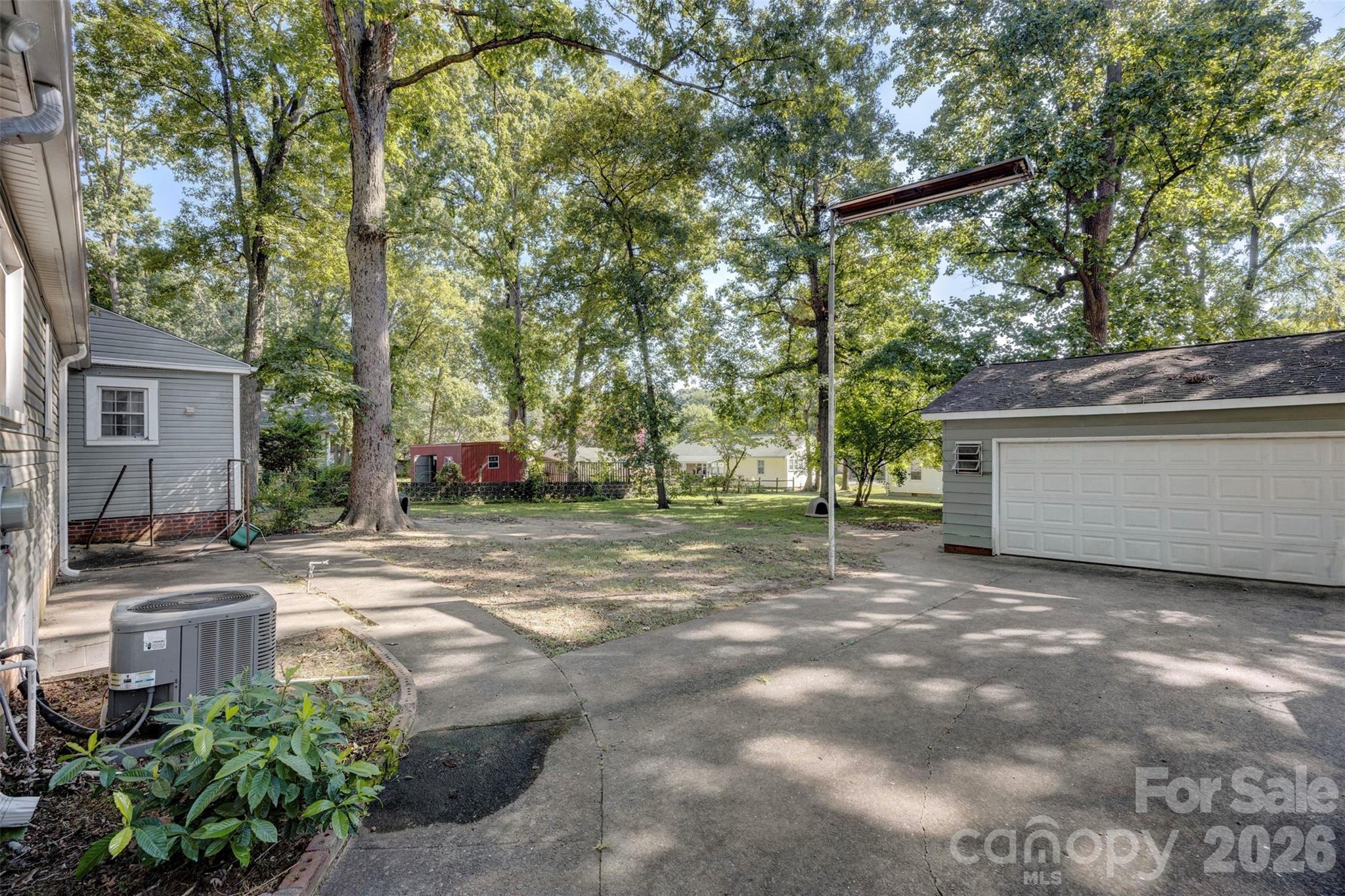 511 Woodside Drive Property Photo 27