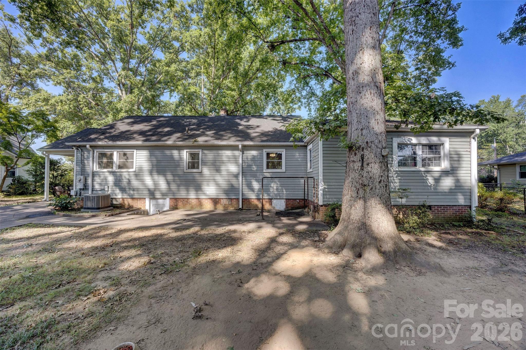 511 Woodside Drive Property Photo 31